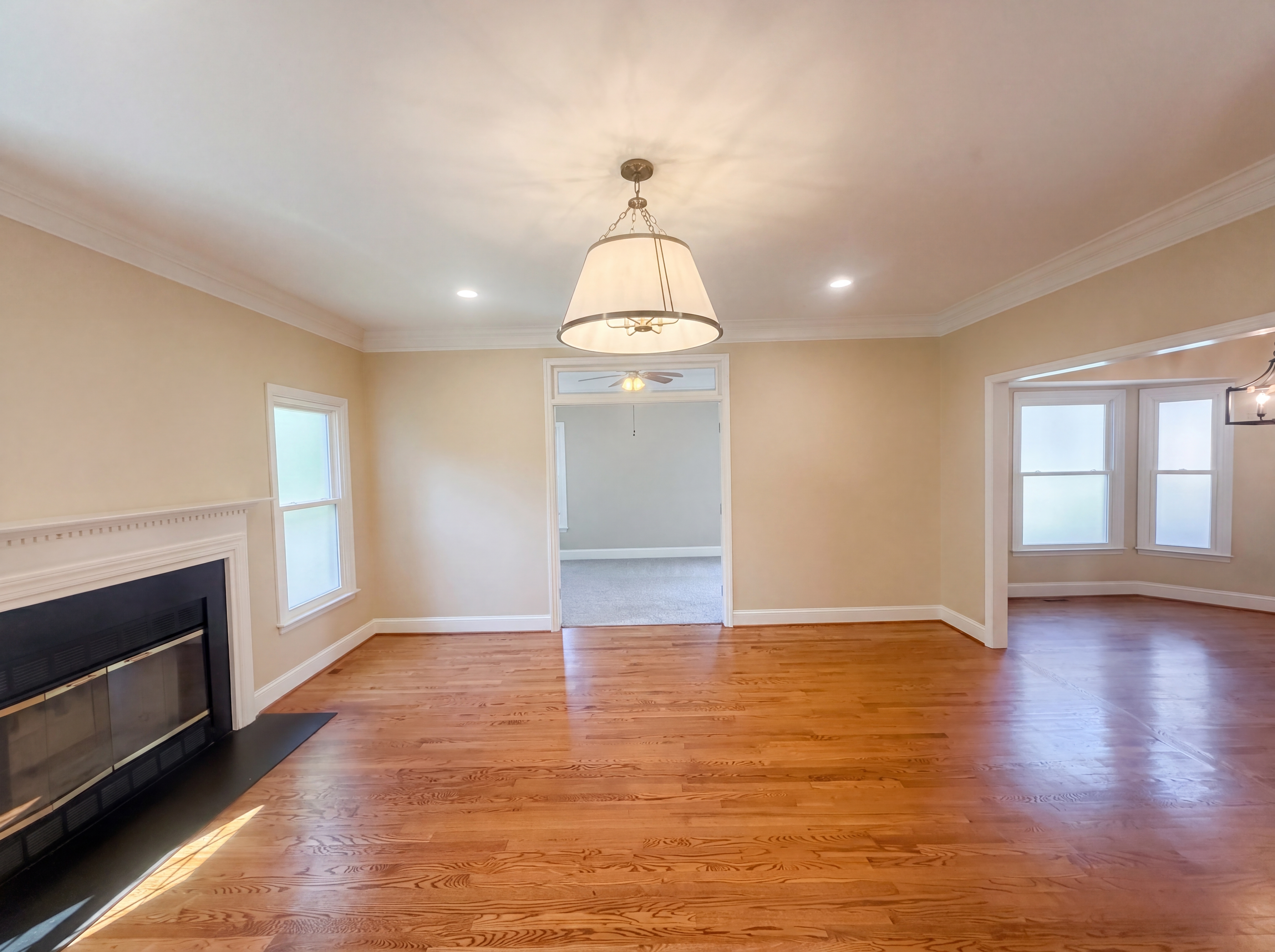 Photo 3 of 38 of 5210 Flintrock Ct, Greensboro, NC