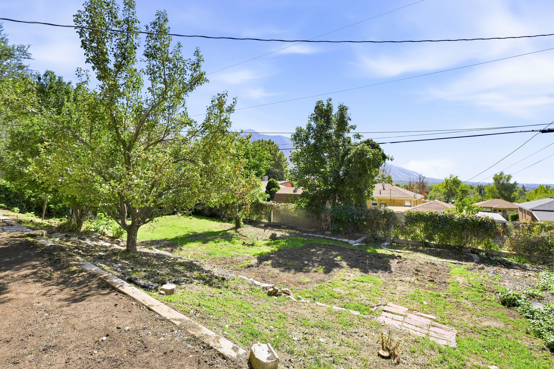 Photo 19 of 22 of 1469 6th St, Ogden, UT