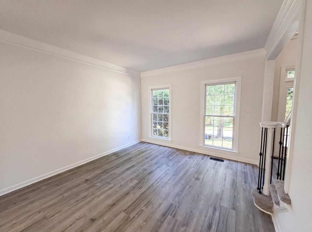 Photo 15 of 22 of 12209 Willingdon Rd, Huntersville, NC