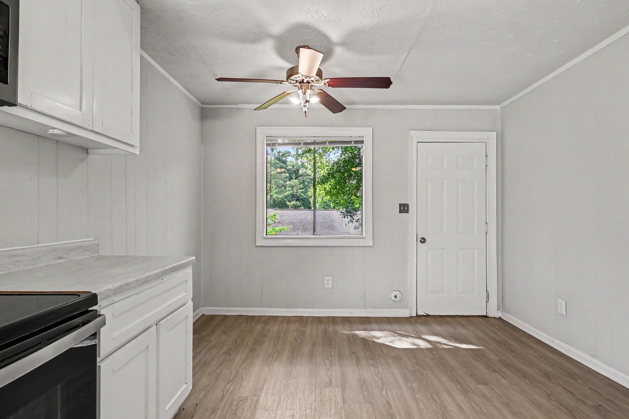 Photo 7 of 29 of 71 Bethesda Church Rd, Lawrenceville, GA