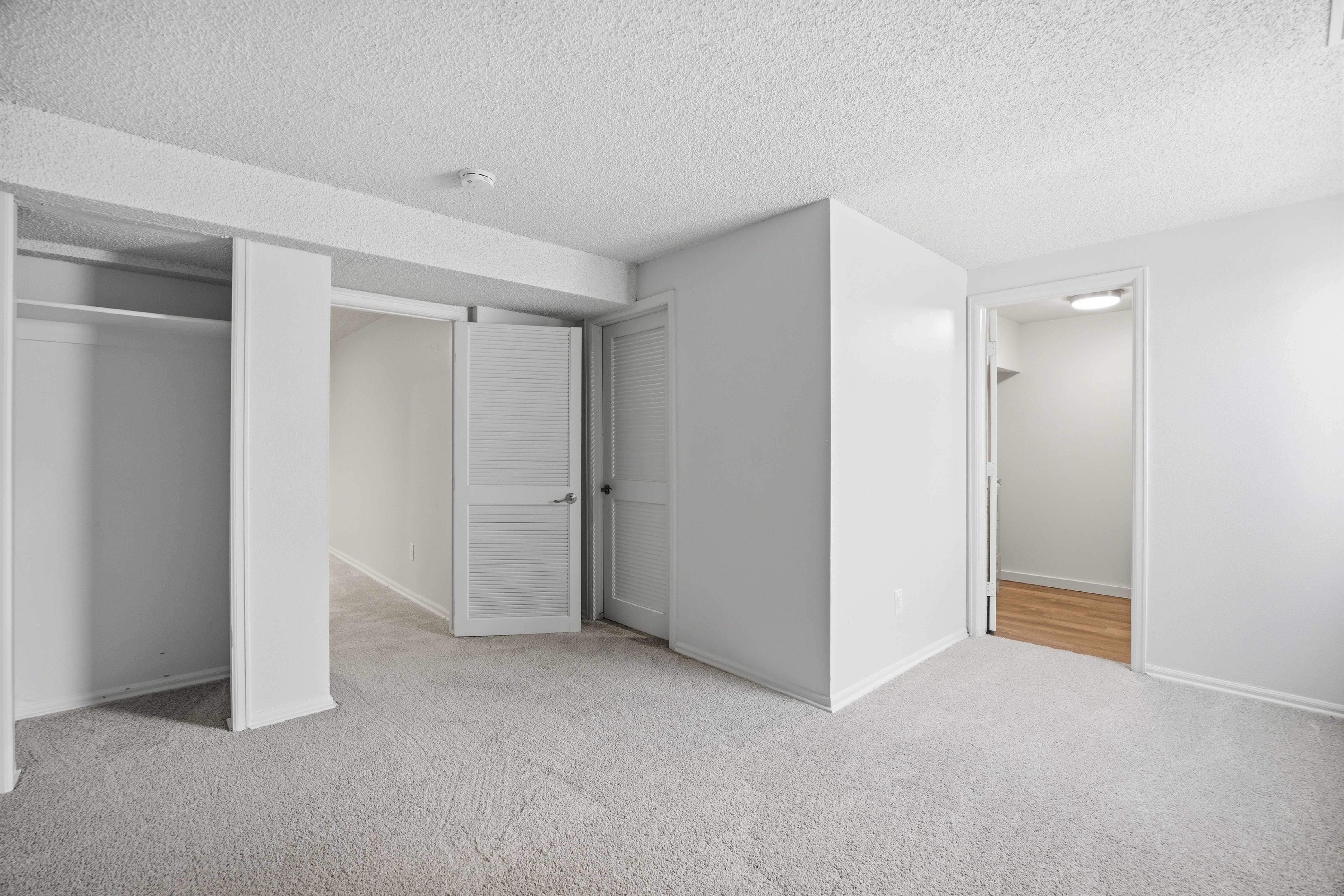 Photo 27 of 39 of 4571 Sunnyhill Dr, Colorado Springs, CO