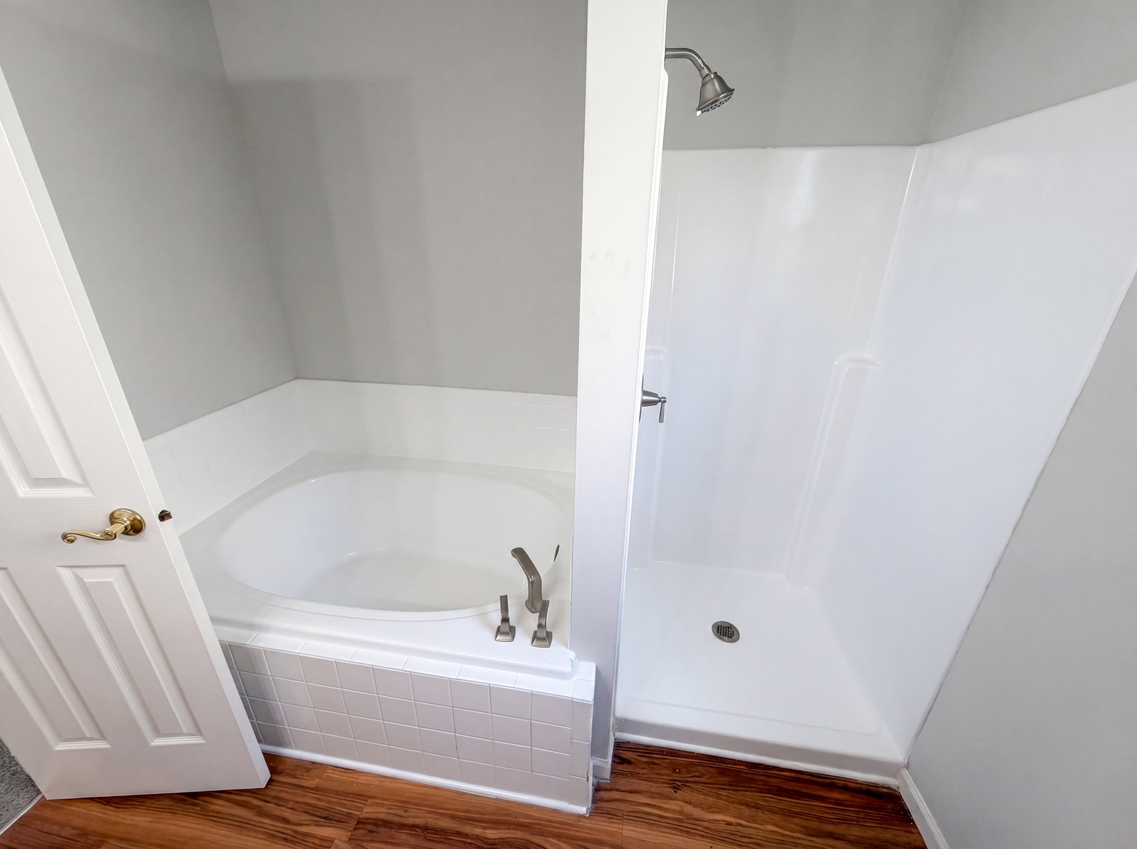 Photo 19 of 21 of 12839 Glengary Dr, Fishers, IN