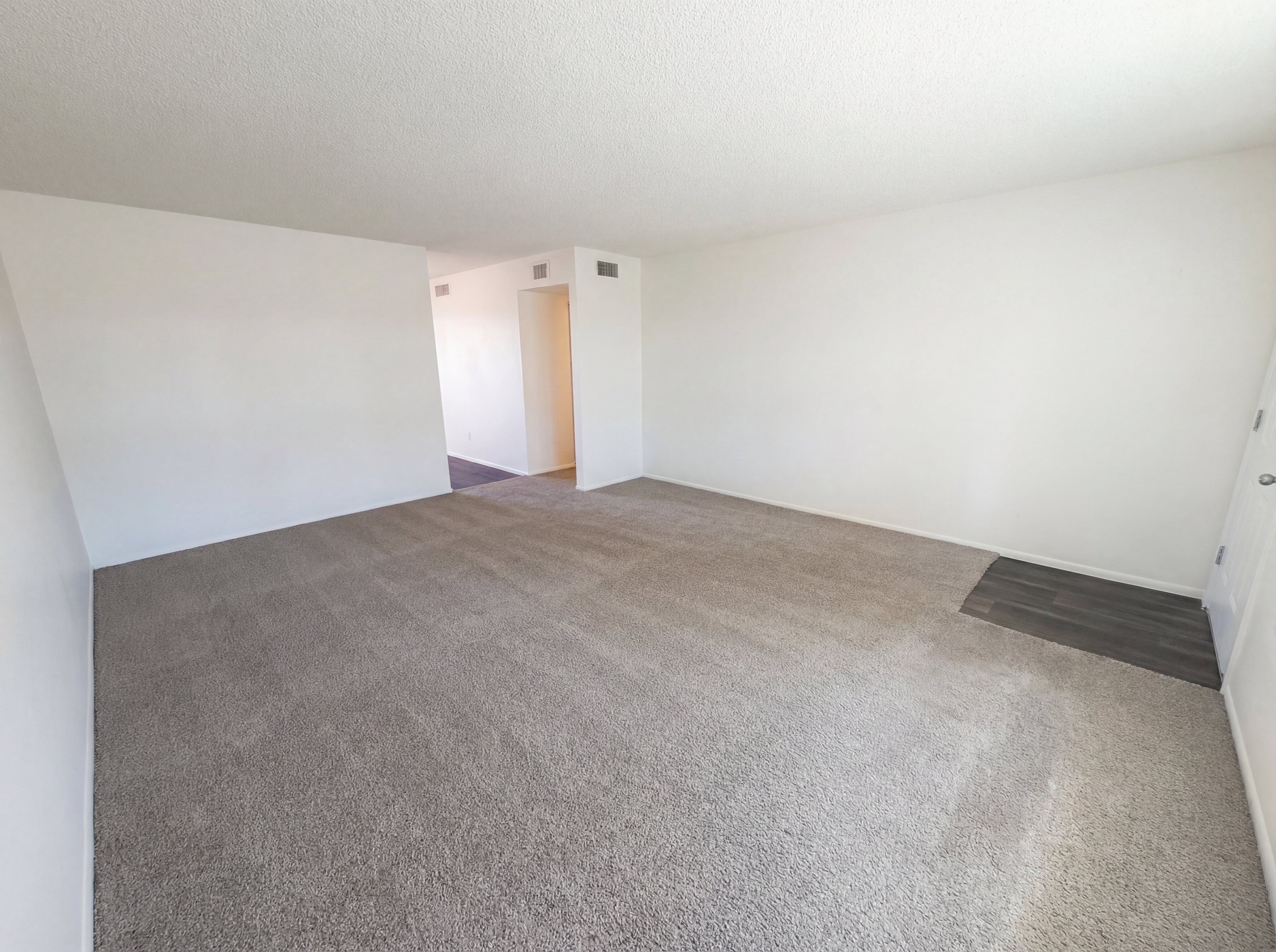 Photo 9 of 24 of 4150 W Medlock Dr, Phoenix, AZ