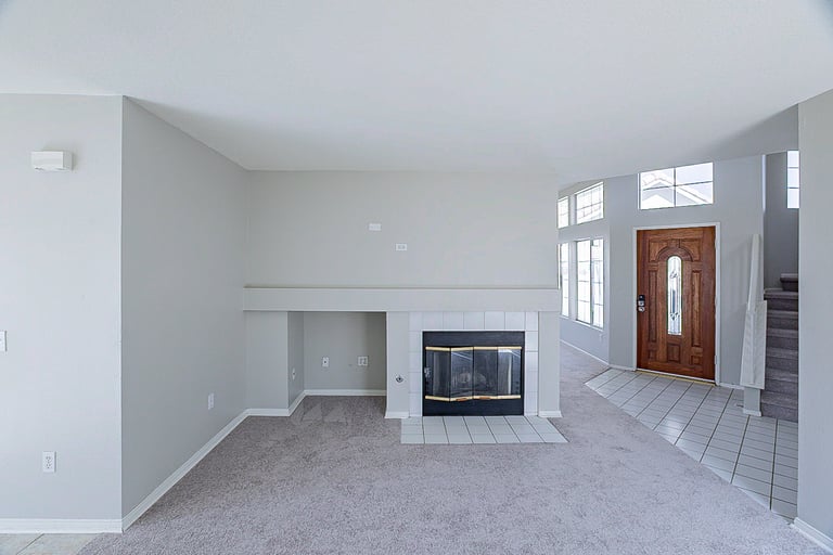 Photo 10 of 30 - 5621 El Palomino Dr, Jurupa Valley, CA 92509