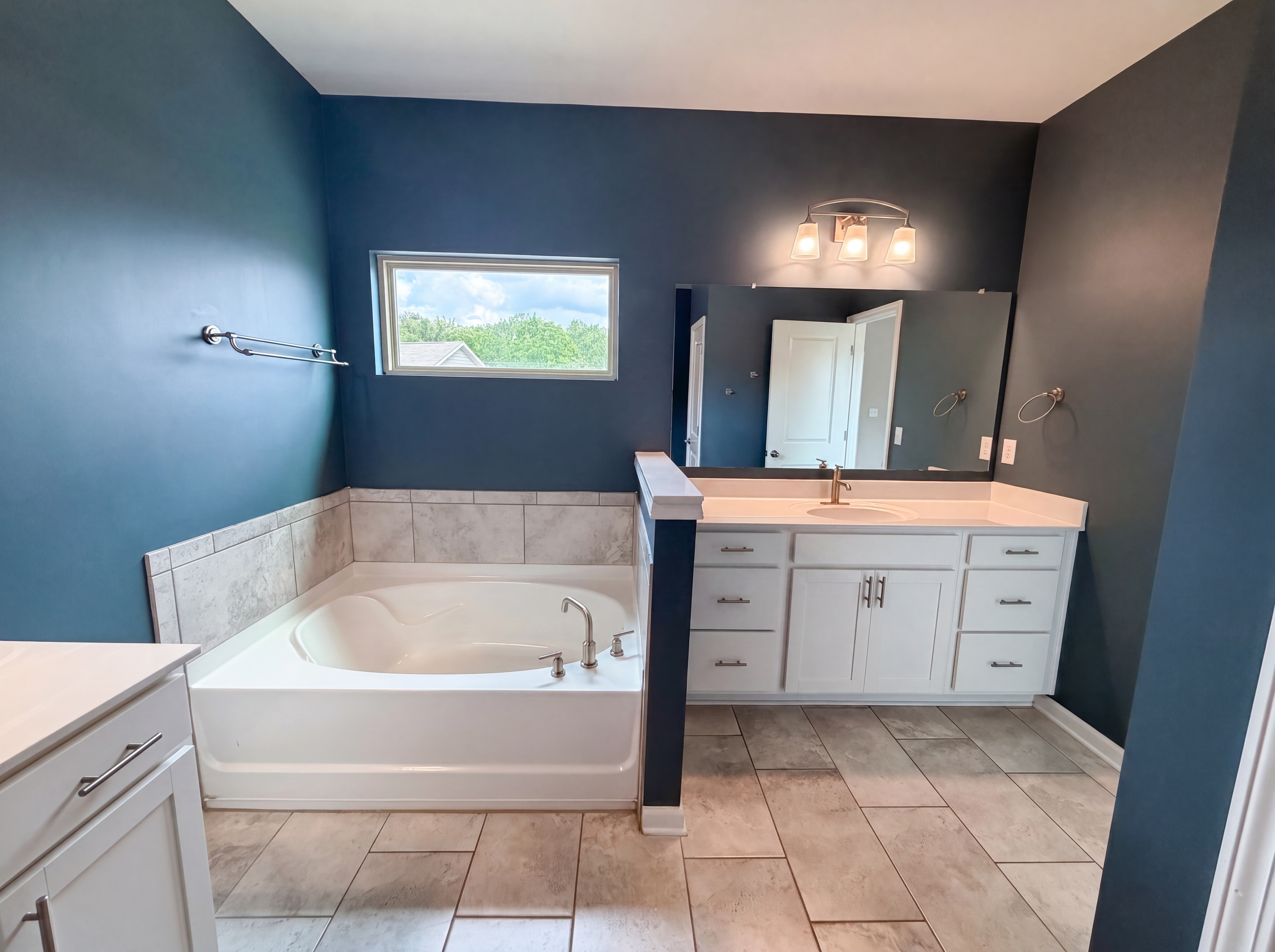 Photo 6 of 23 of 4205 Goosecross Ct, Lilburn, GA