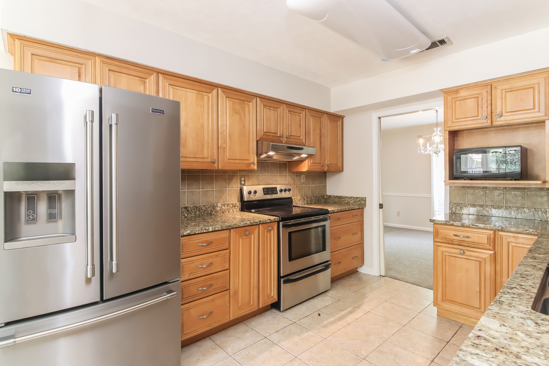 Photo 10 of 20 of 4303 Castlewood Pkwy, Columbus, GA