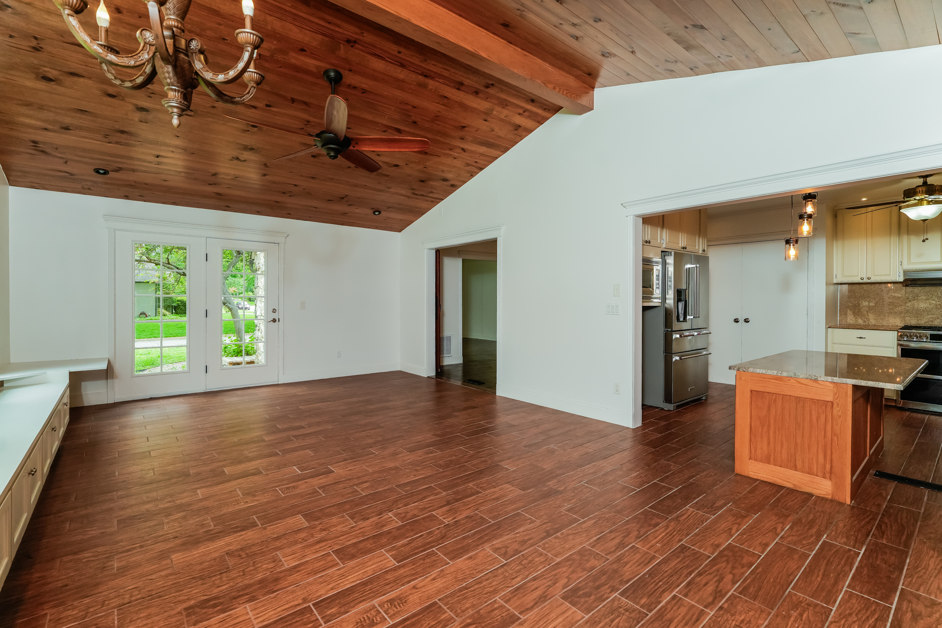 Photo 12 of 21 of 3132 S Owasso Ave, Tulsa, OK