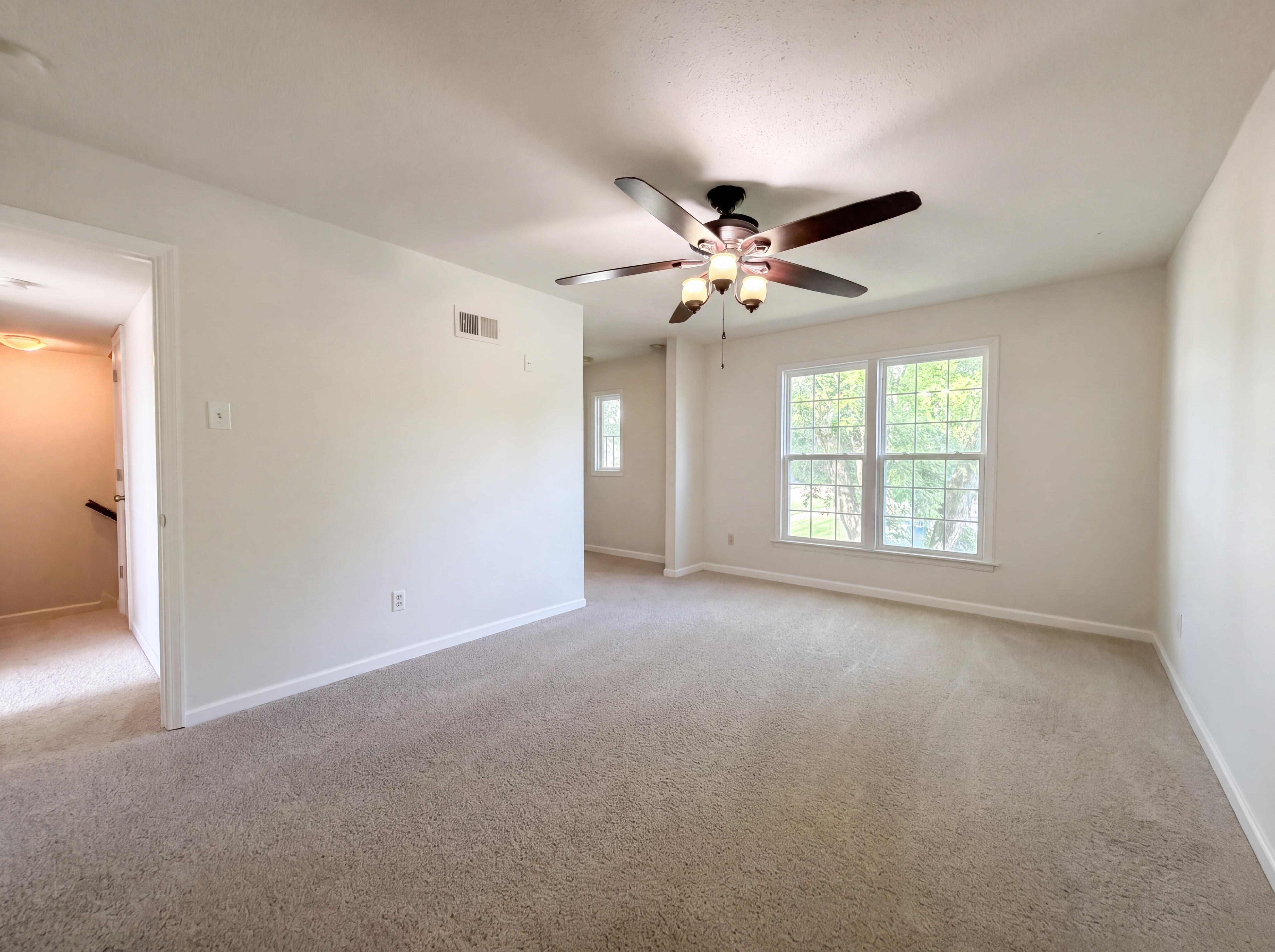 Photo 15 of 24 of 13451 Land O Woods Dr, Saint Louis, MO
