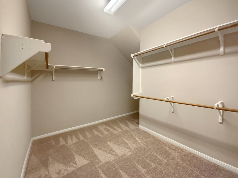 Photo 21 of 35 - 7900 Menler Dr, Austin, TX 78735