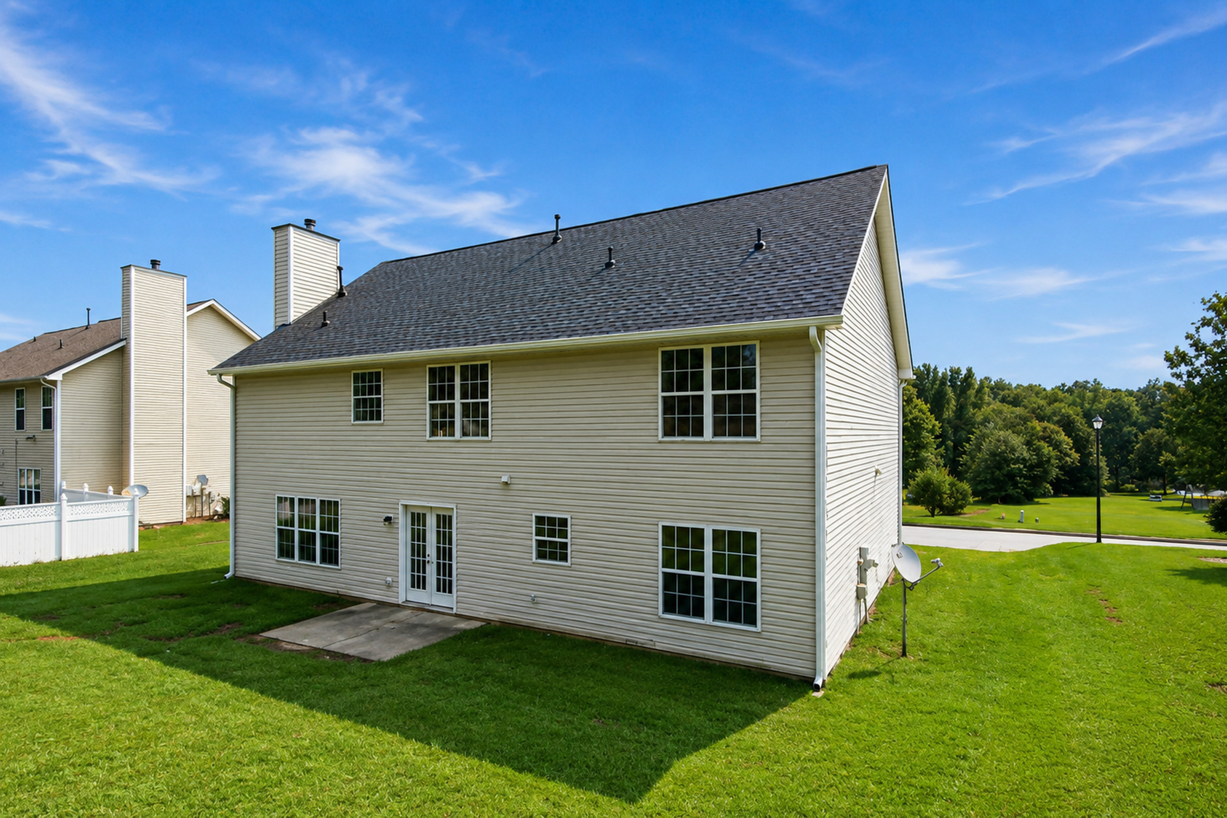 Photo 37 of 41 of 225 Avonlea Dr, Covington, GA
