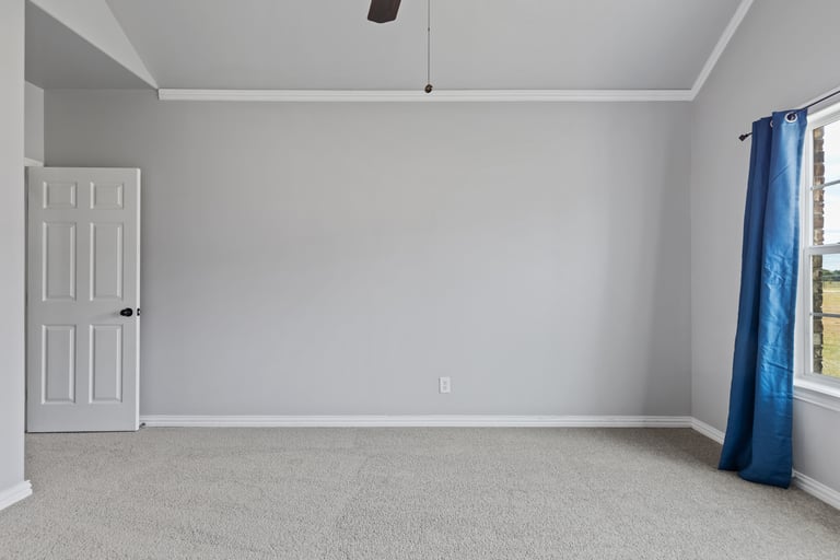 Photo 23 of 25 - 3320 Springfield Rd, Springtown, TX 76082