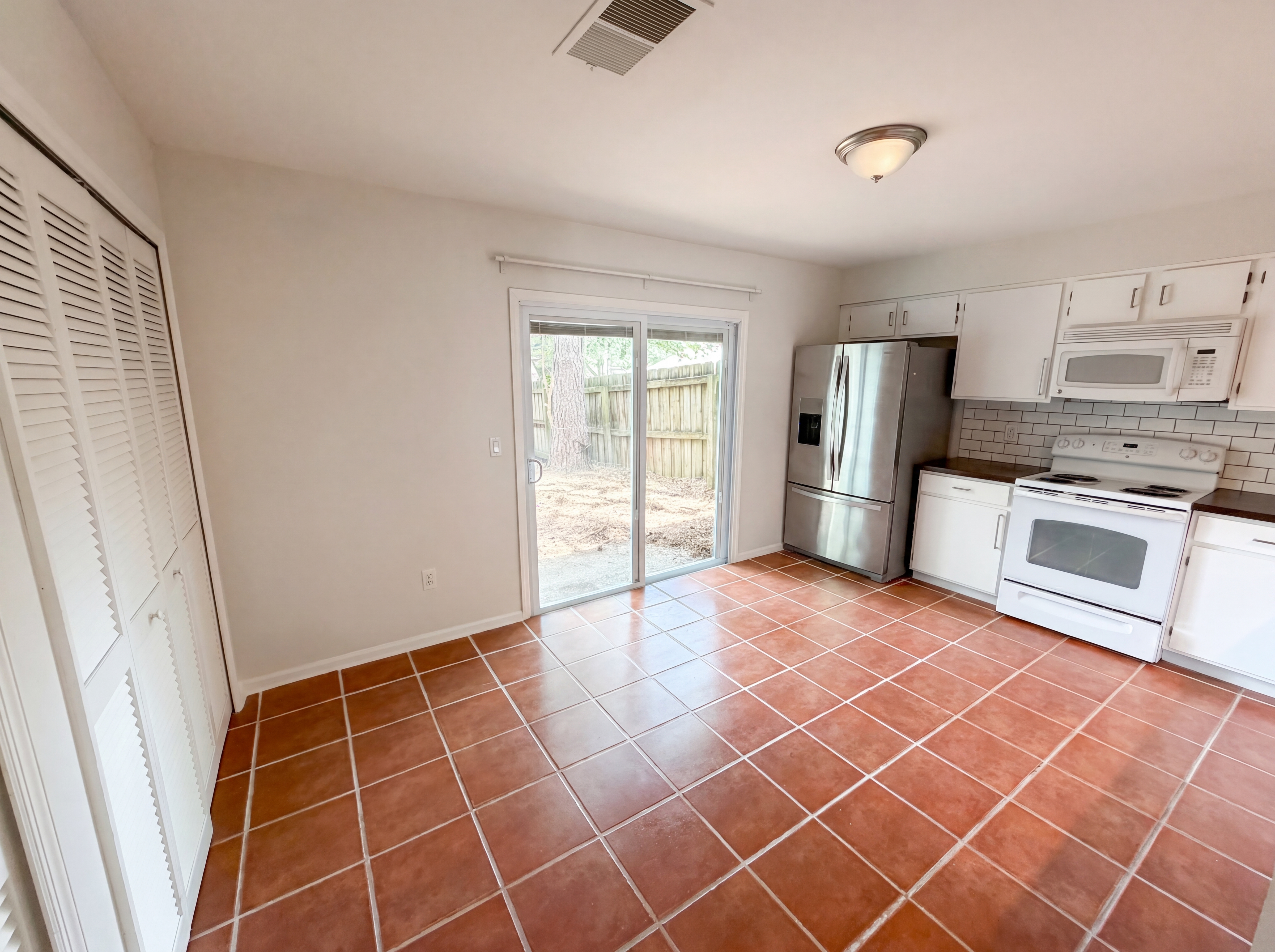 Photo 19 of 26 of 510 Green Spring Cir, Winter Springs, FL