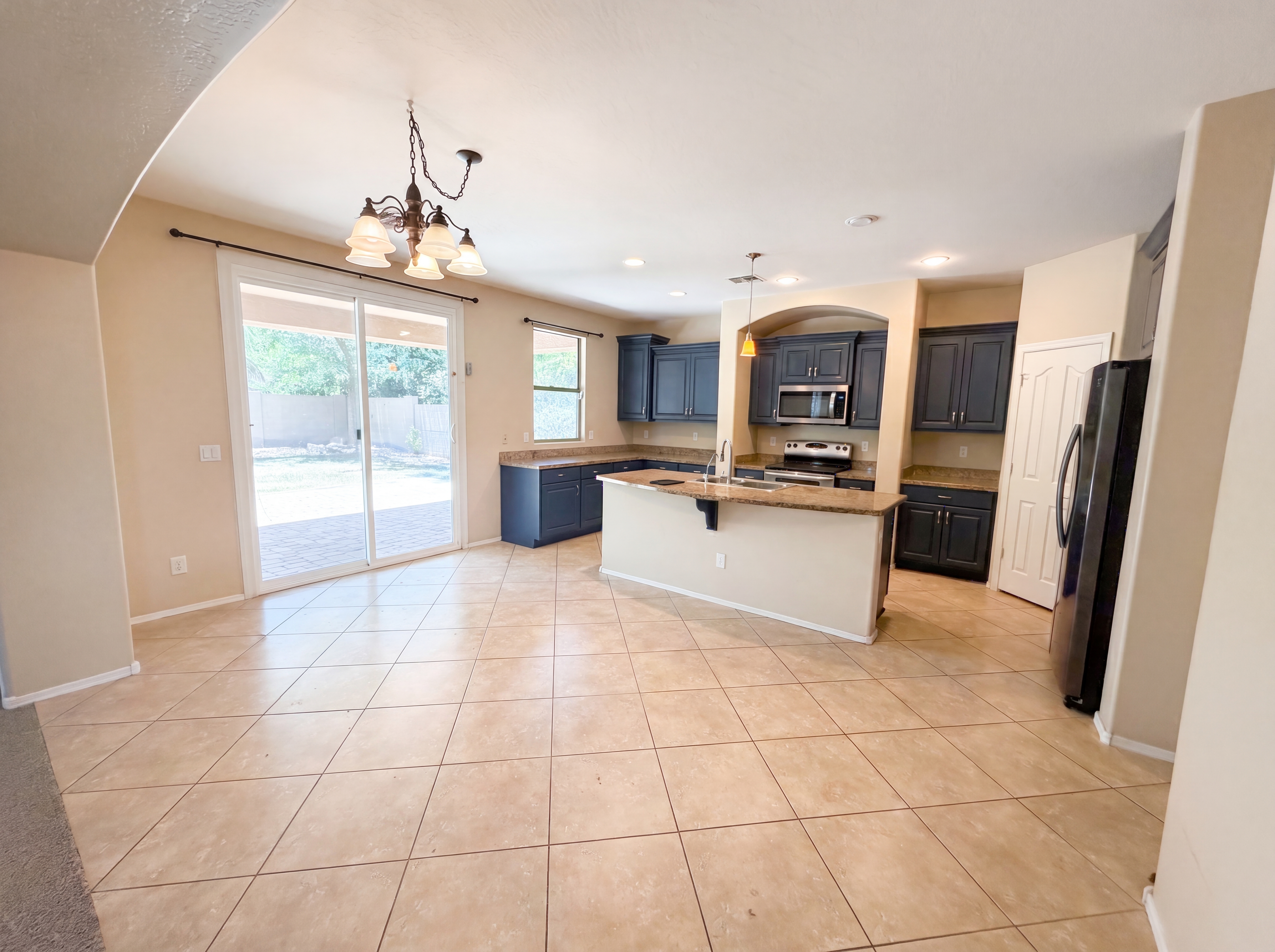 Photo 10 of 28 of 2695 E Vermont Ct, Gilbert, AZ