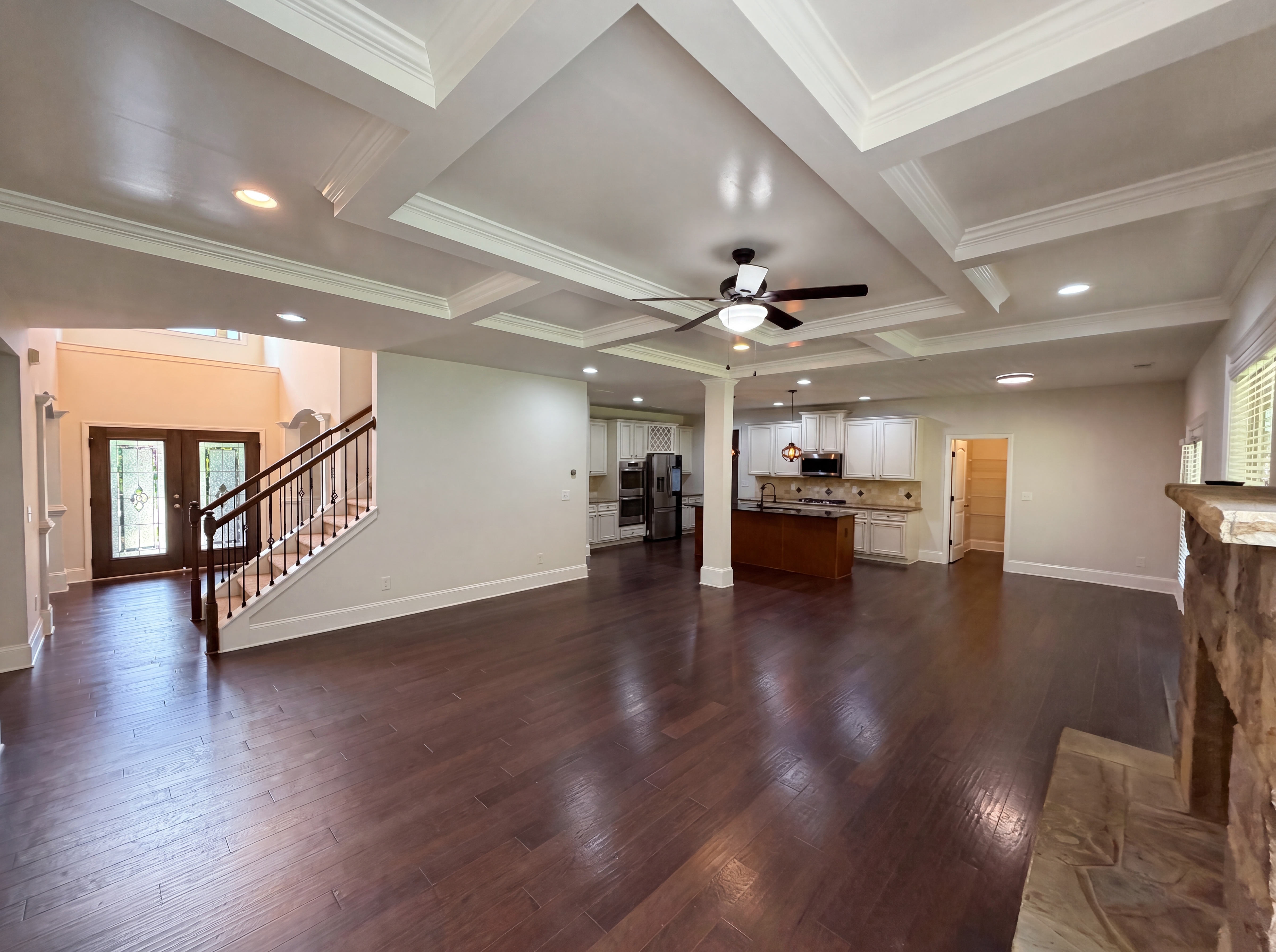 Photo 12 of 51 of 1481 Azalea Brook Dr, Lawrenceville, GA