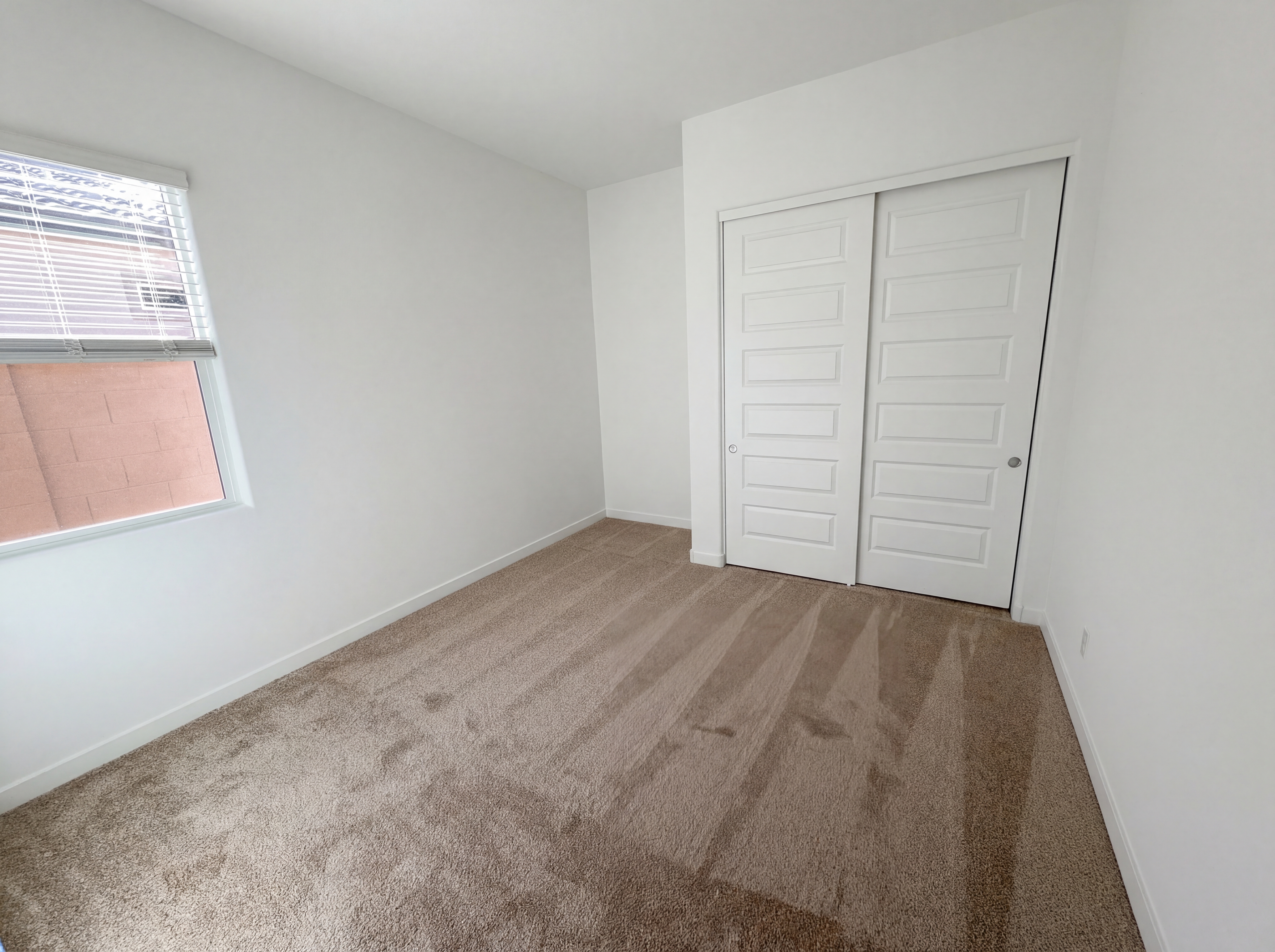 Photo 24 of 28 of 17624 W Lupine Ave, Goodyear, AZ
