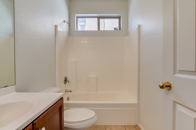 Photo 17 of 23 - 9430 W Berkeley Rd, Phoenix, AZ 85037
