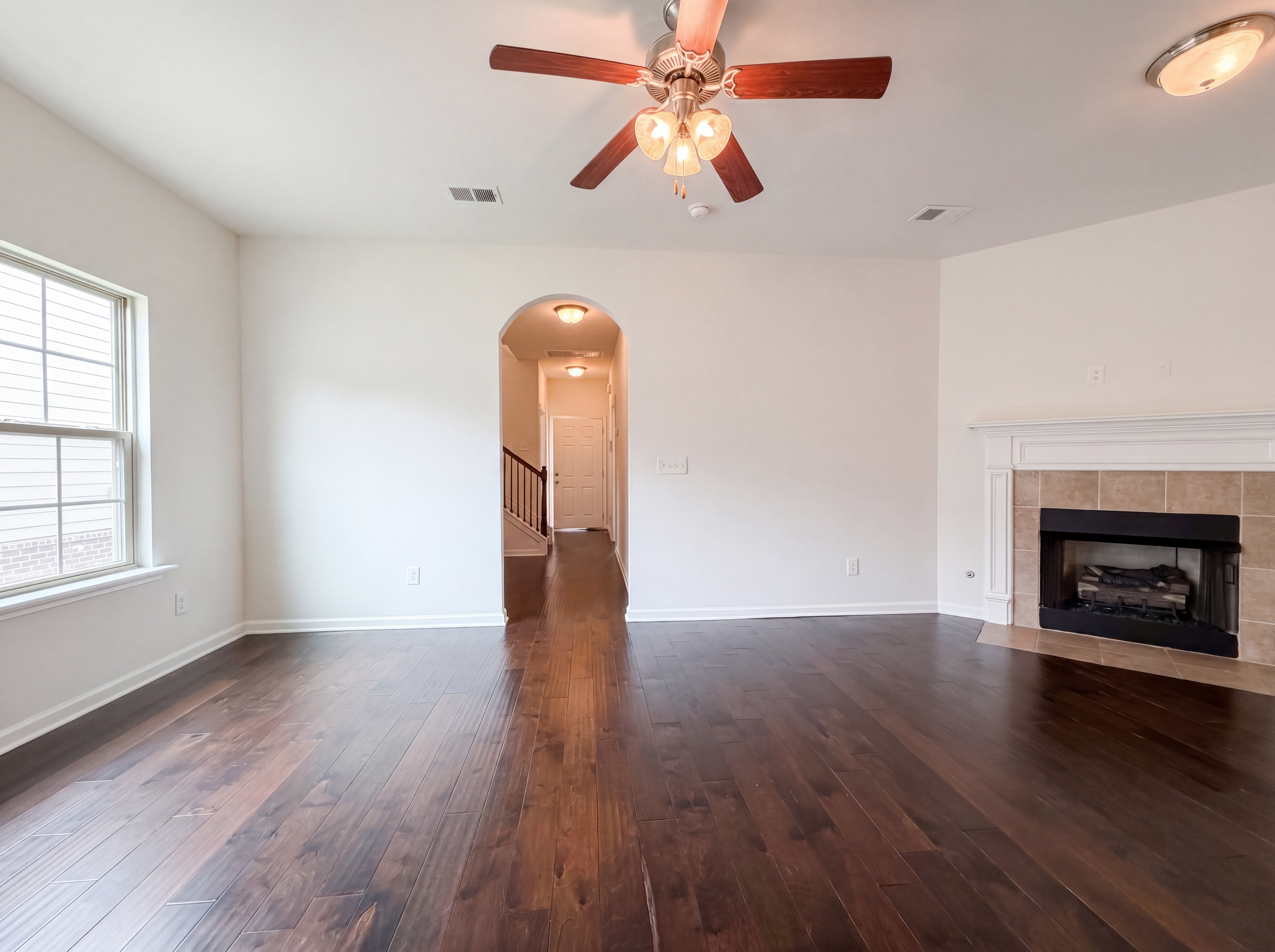 Photo 3 of 17 of 2265 Cason Ln, Murfreesboro, TN