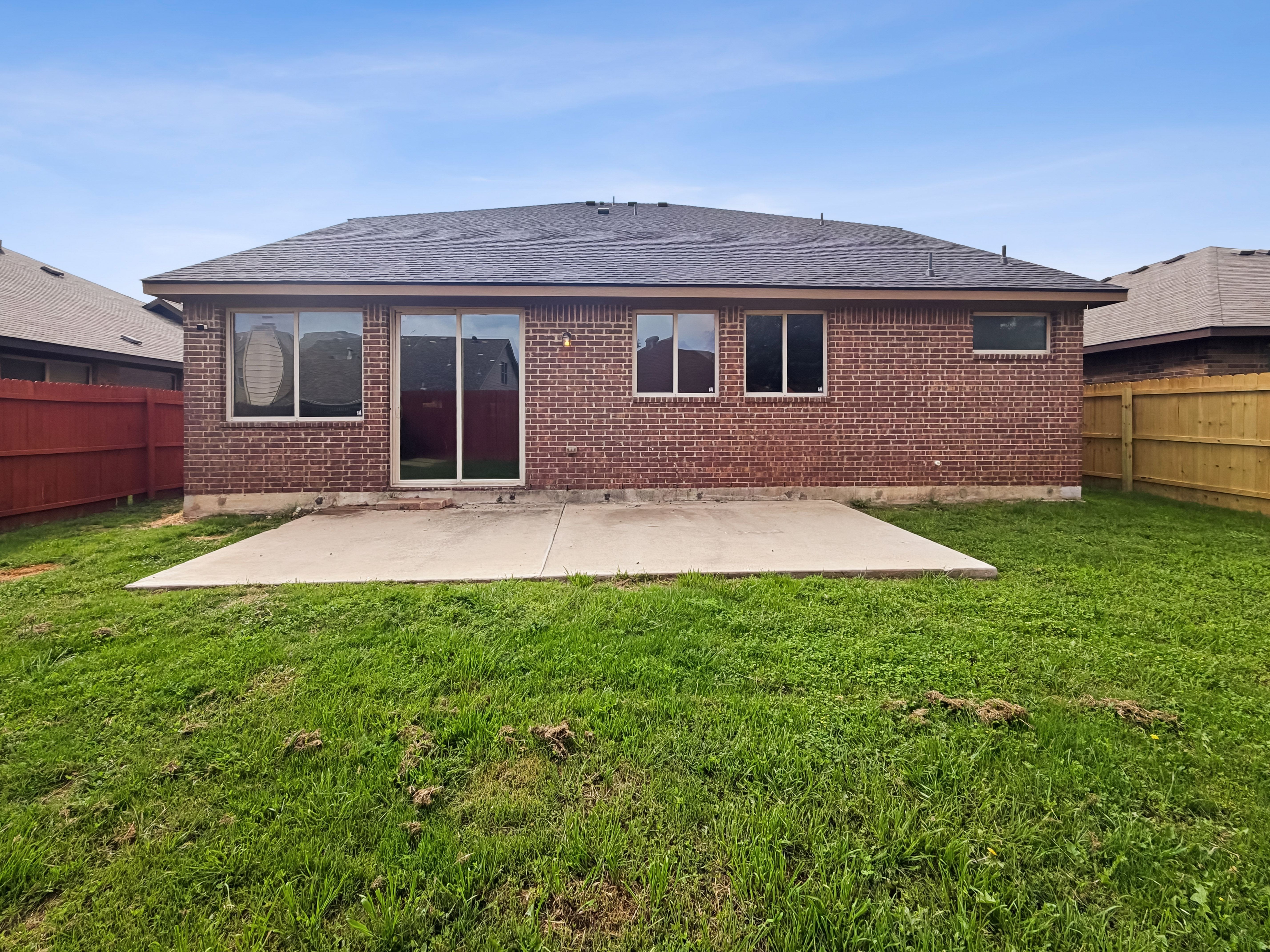 Photo 5 of 22 of 4272 Summersweet Ln, Fort Worth, TX