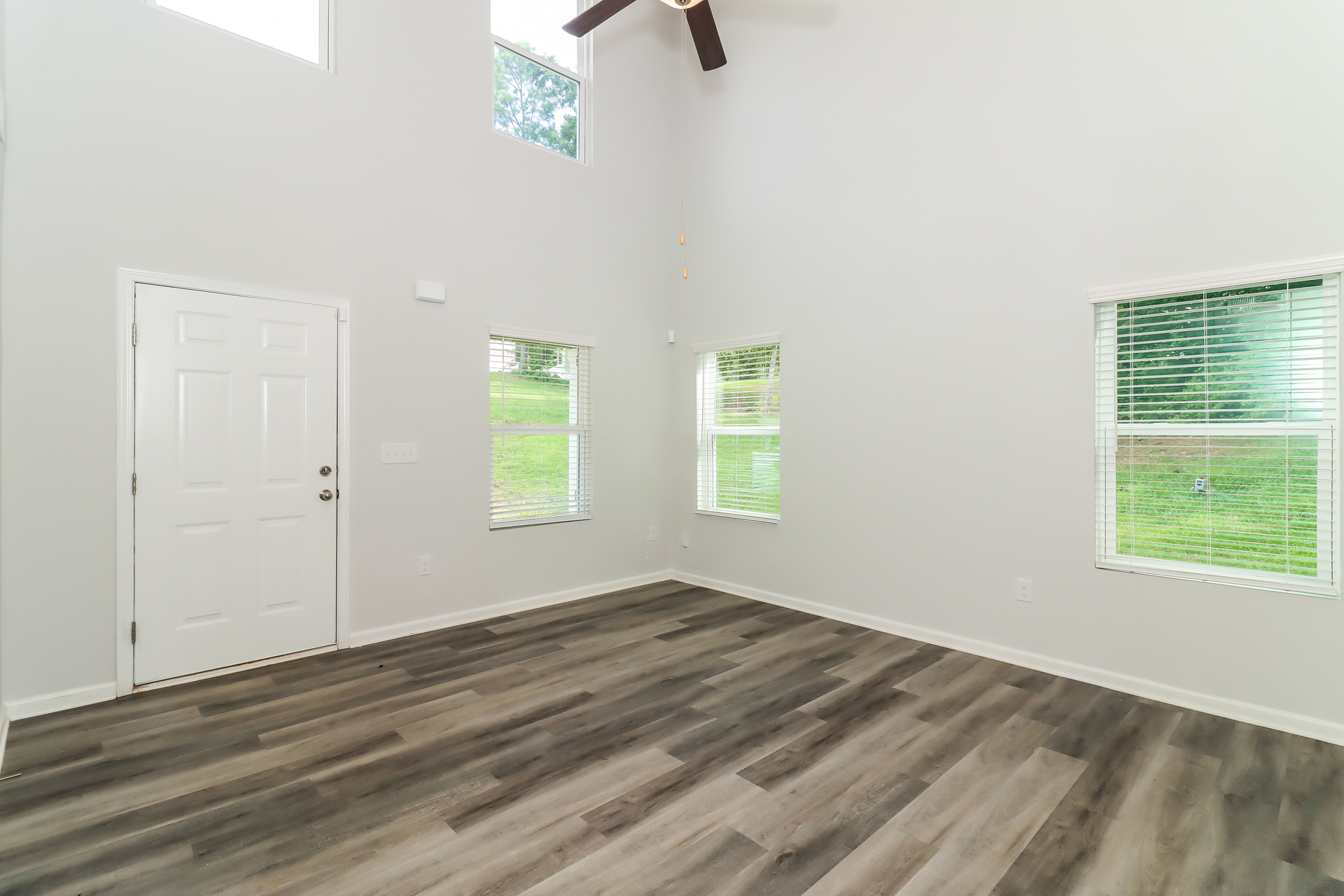 Photo 3 of 22 of 309 Muskogee Dr, Dallas, GA