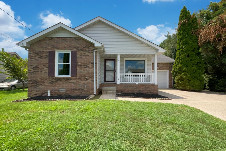Property photo 1 of 238 Windmeade Cir