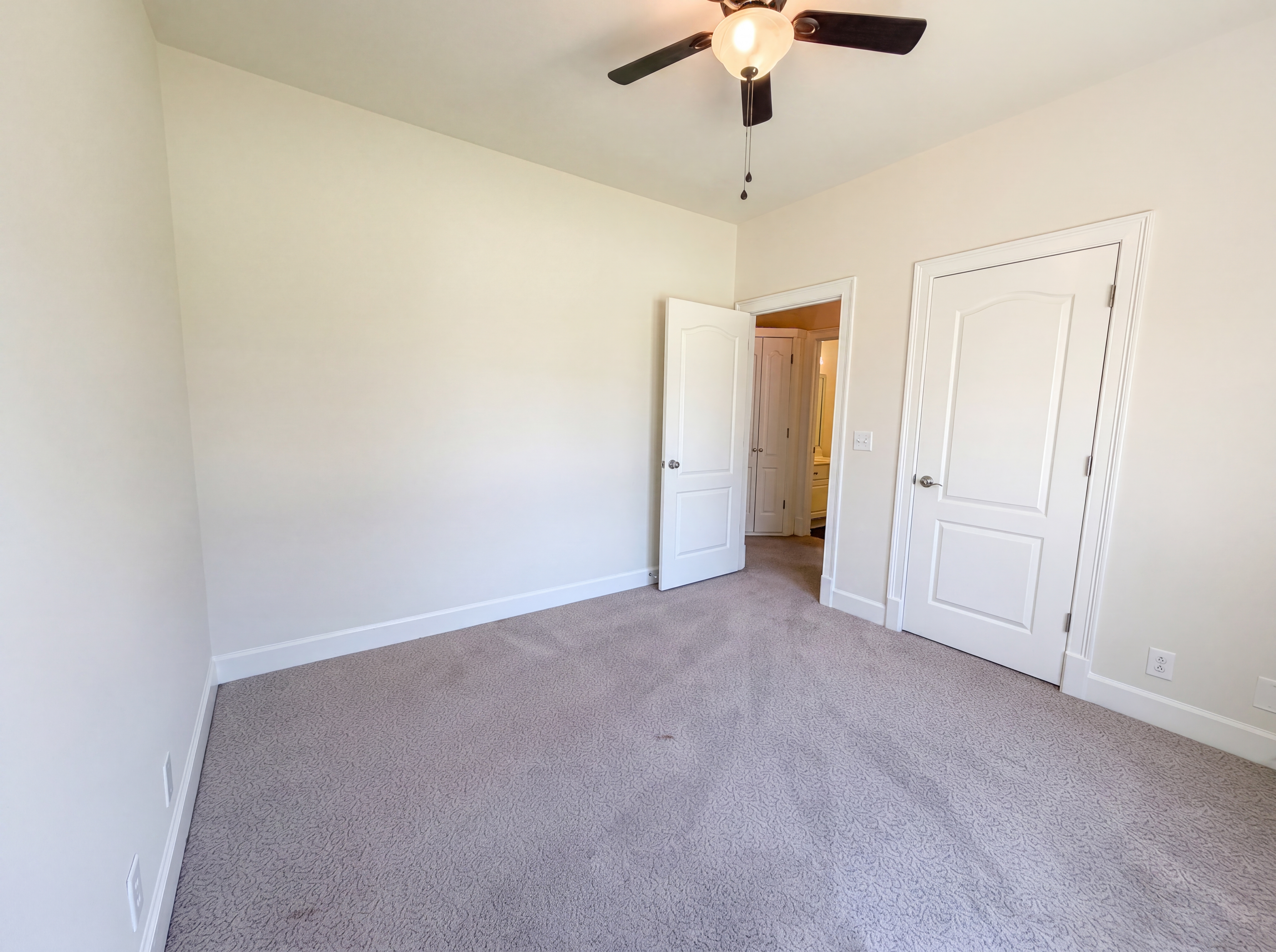 Photo 21 of 33 of 235 White Cloud Trl, Murfreesboro, TN