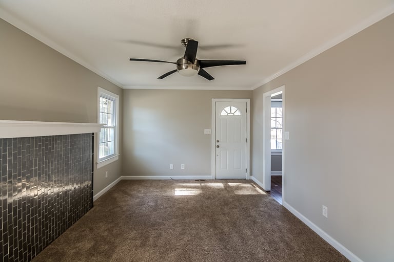 Photo 12 of 34 - 4205 Saint James Church Rd, Raleigh, NC 27604