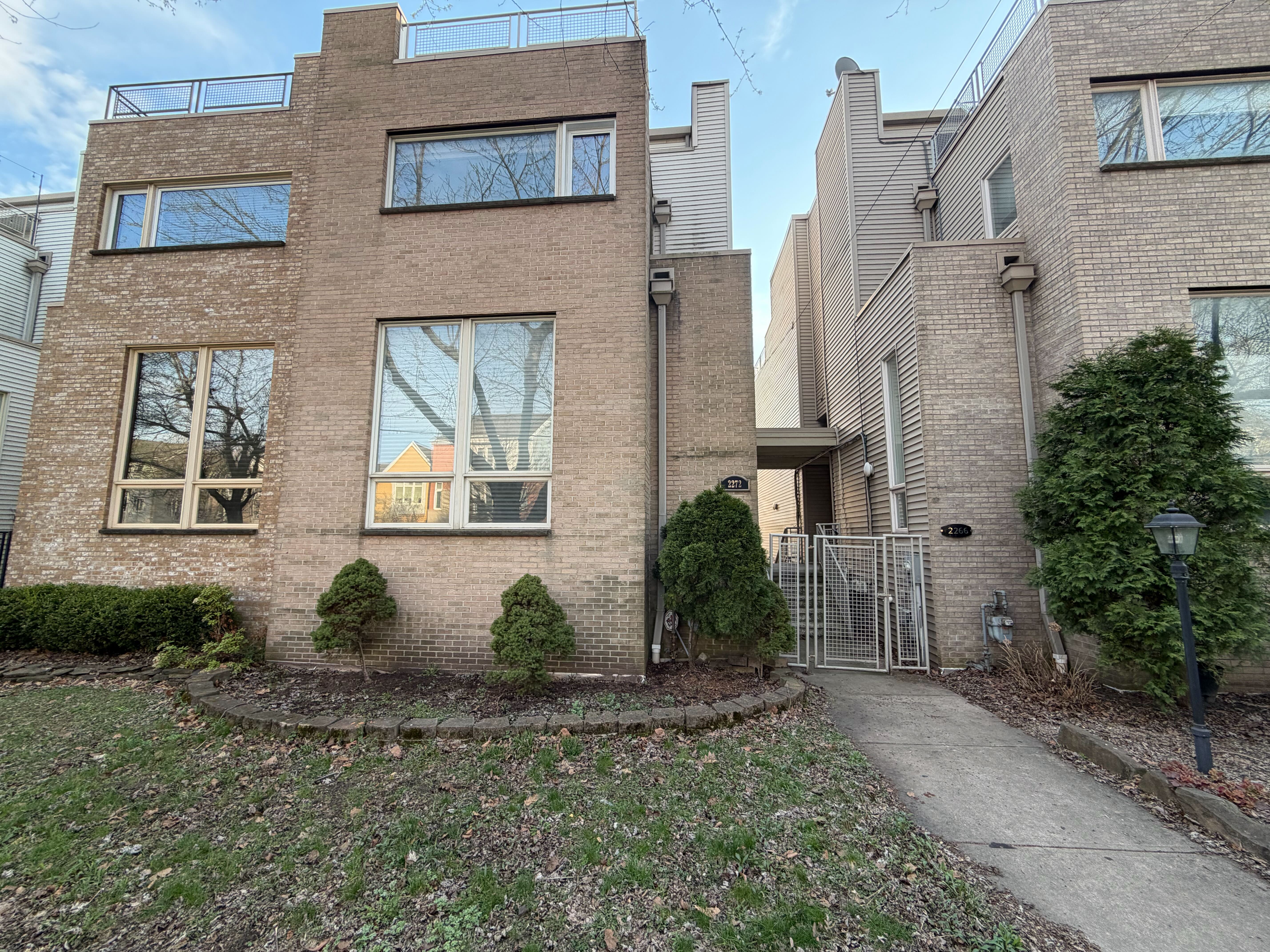 Photo 2 of 24 of 2272 W 5th St, Cleveland, OH