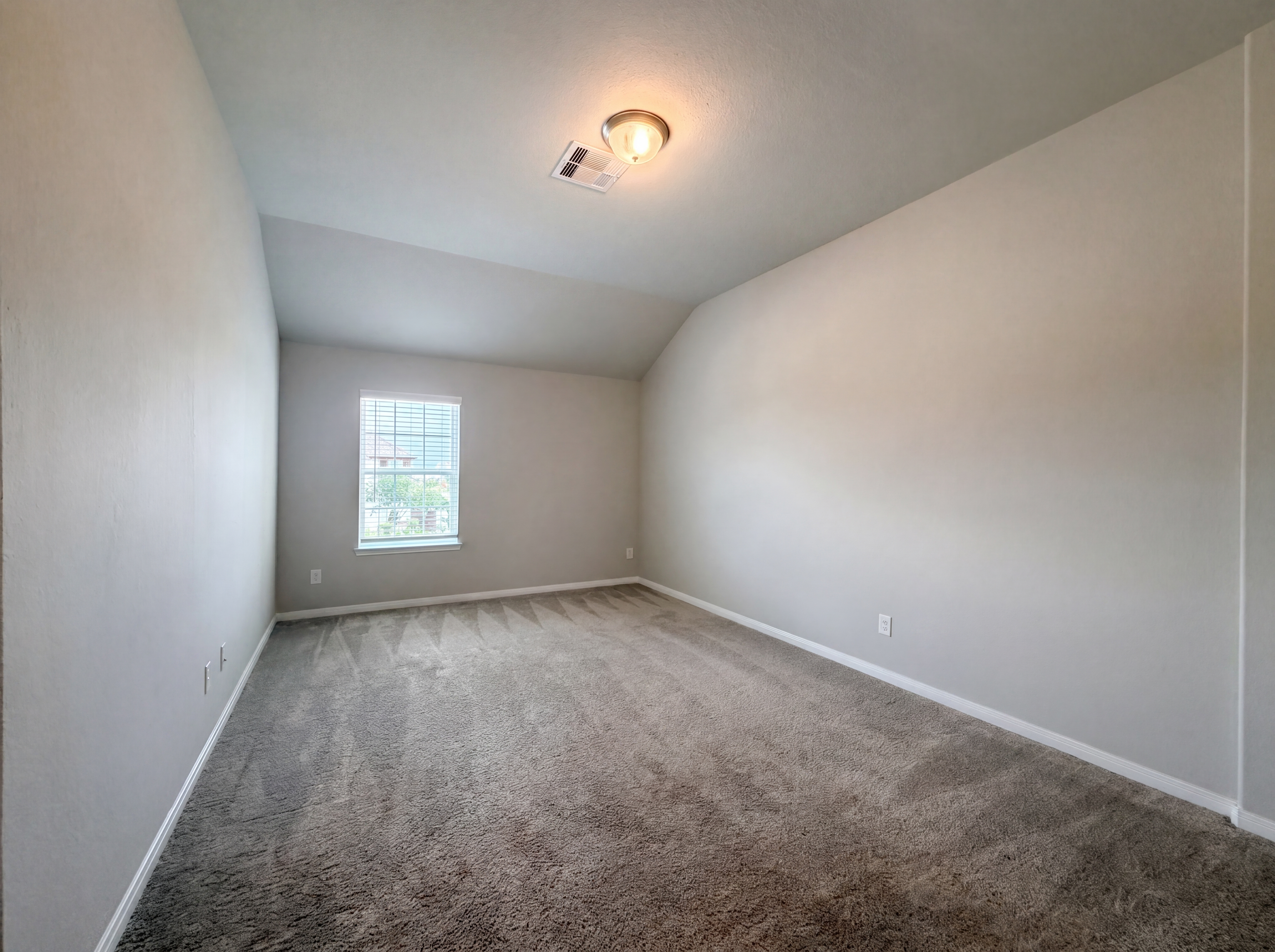 Photo 11 of 21 of 4403 Upland Stream Ln, Katy, TX