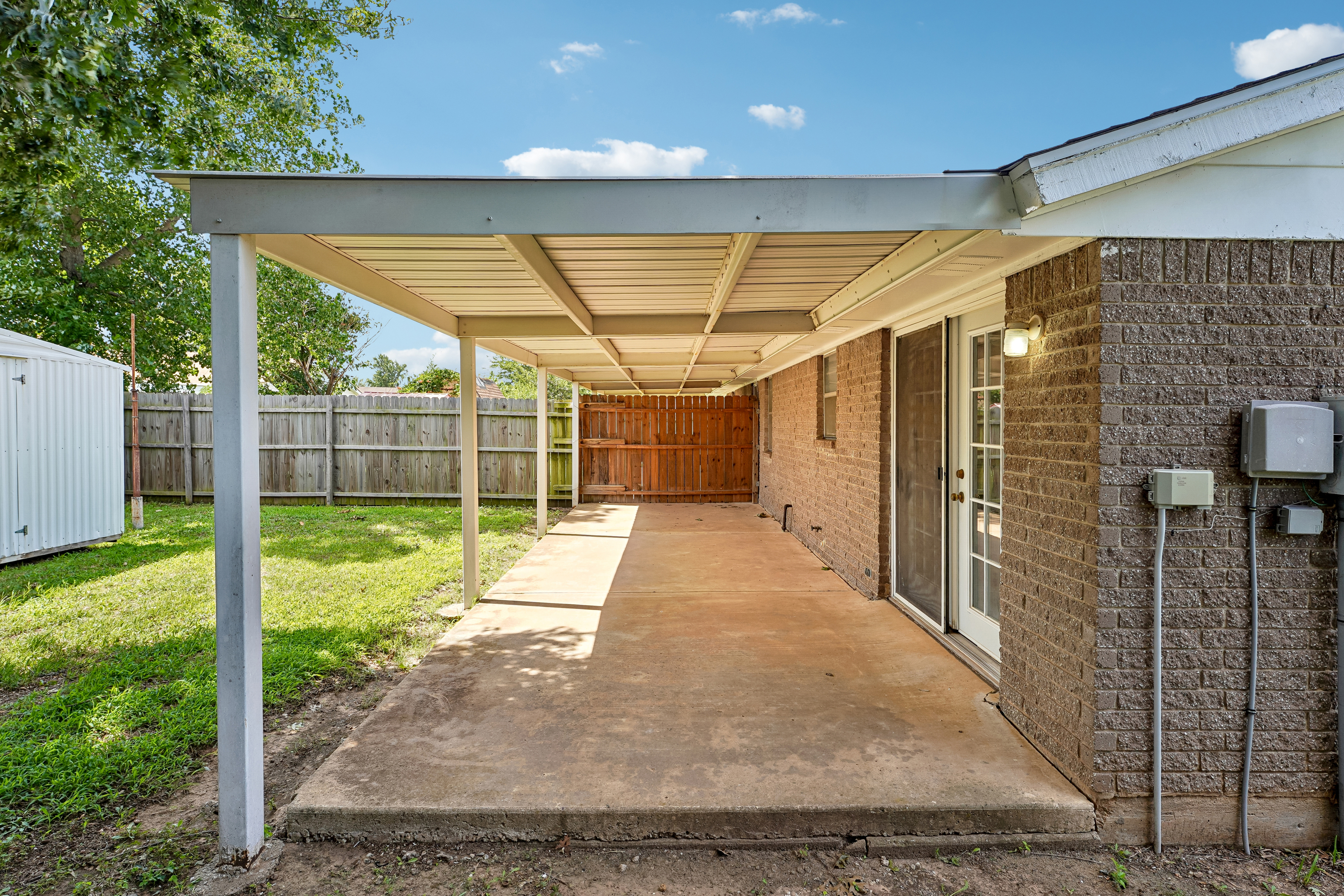 Photo 19 of 20 of 8404 S Brookline Ave, Oklahoma City, OK