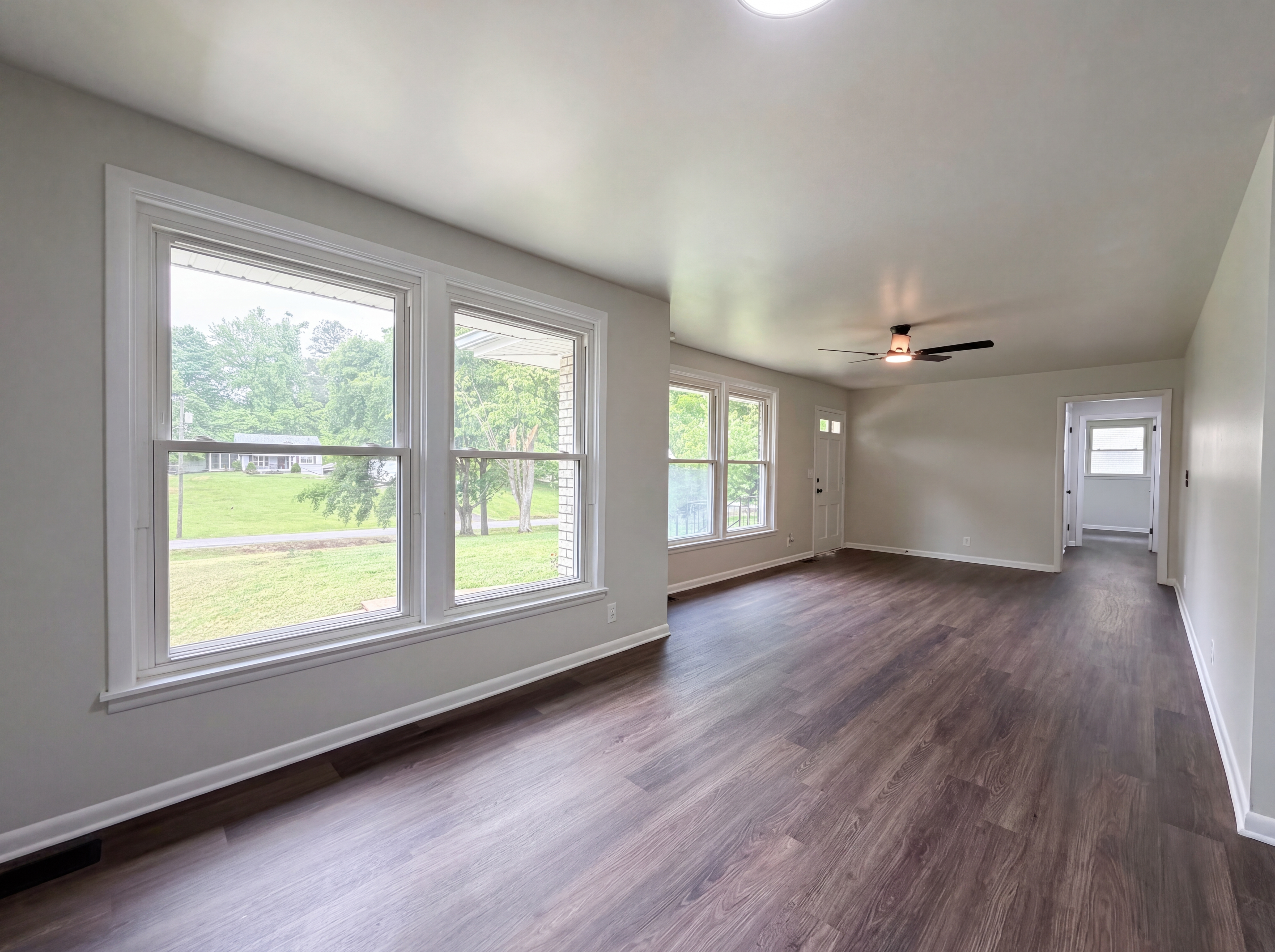 Photo 7 of 18 of 724 Woodmere Dr, Nashville, TN