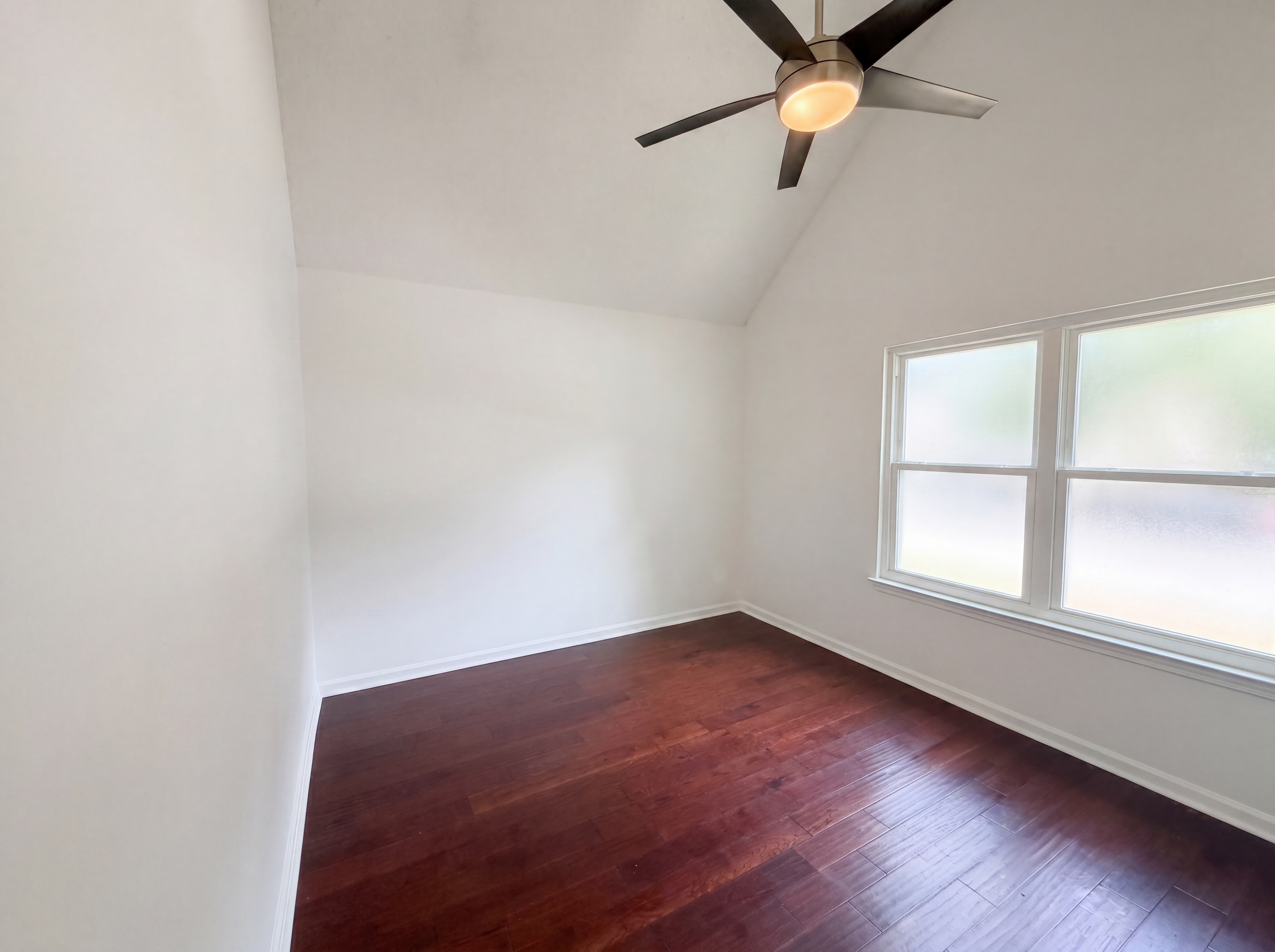 Photo 13 of 21 of 345 Espana St, Atlanta, GA