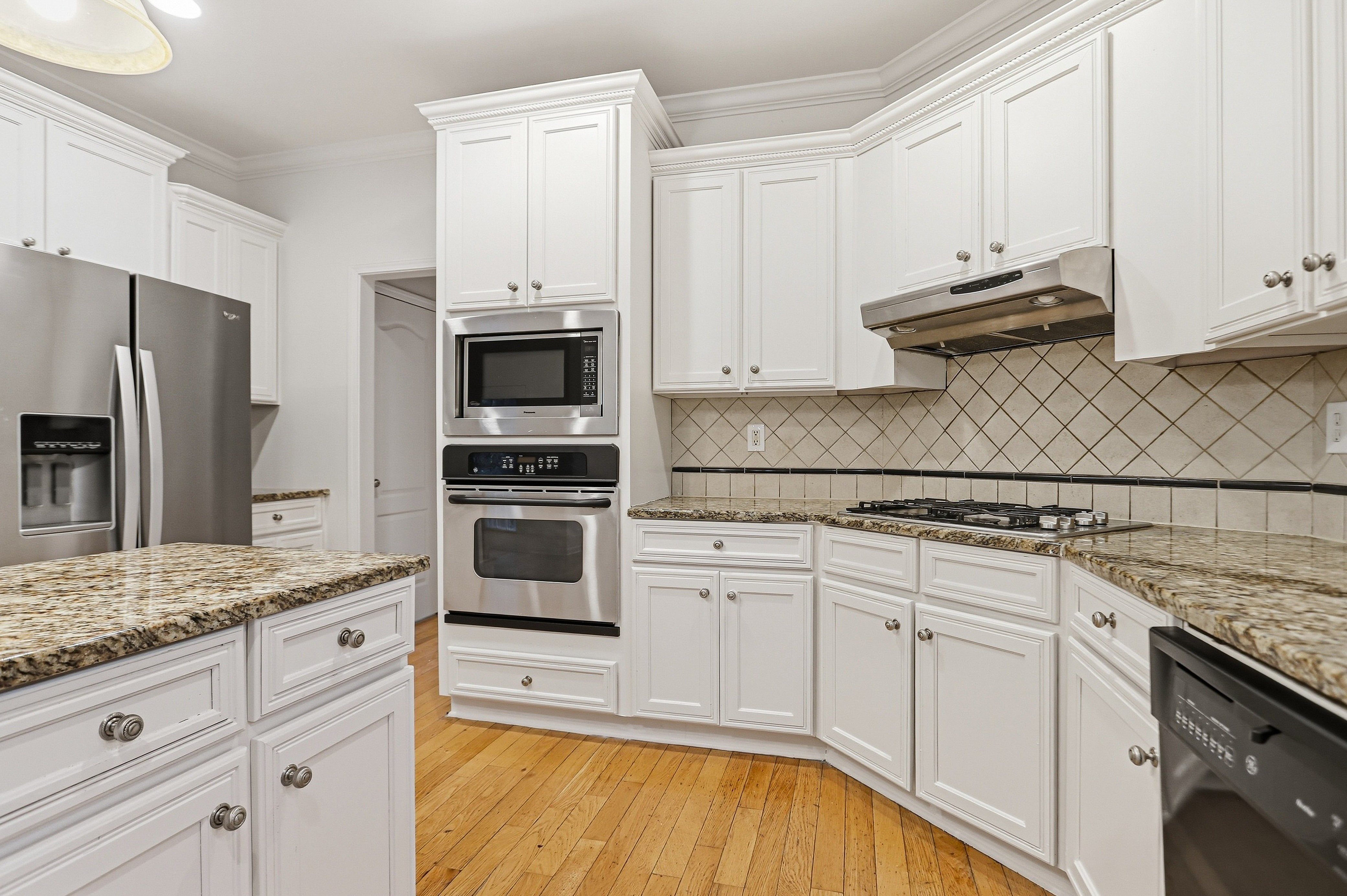 Photo 11 of 40 of 318 Hamilton Dr, Conyers, GA