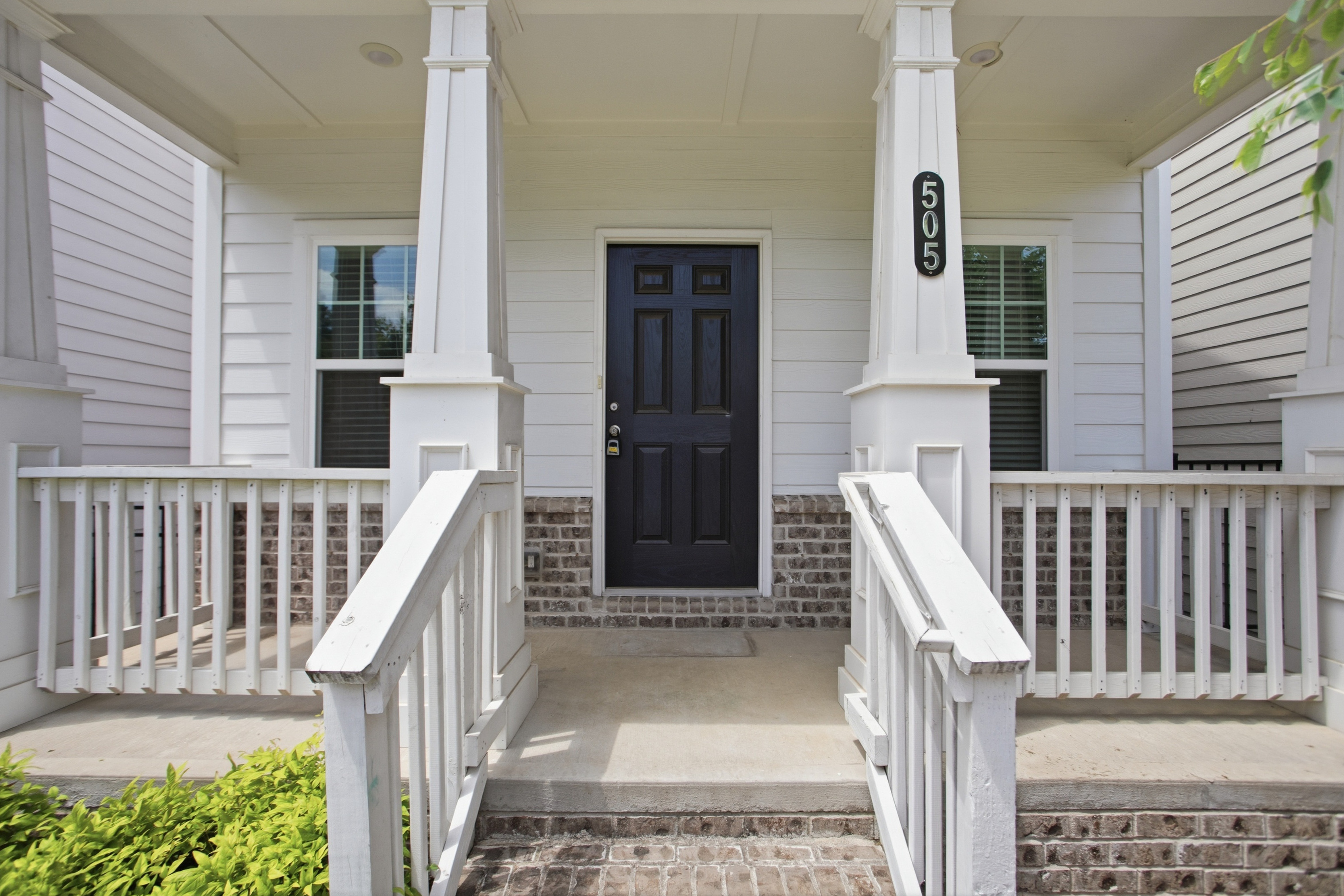 Photo 7 of 42 of 505 Ruths Dr, Woodstock, GA