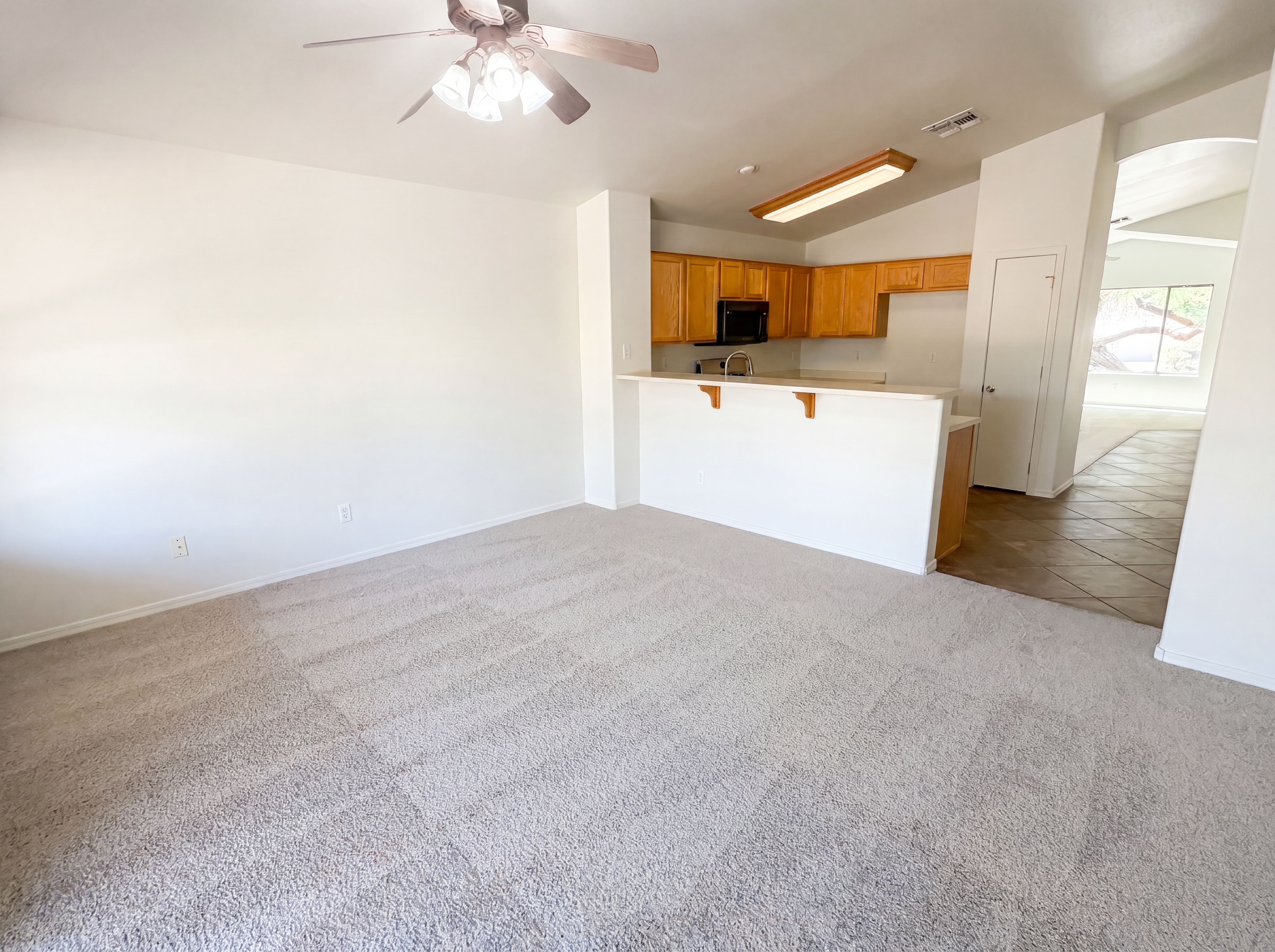 Photo 9 of 28 of 8271 N 112th Ave, Peoria, AZ