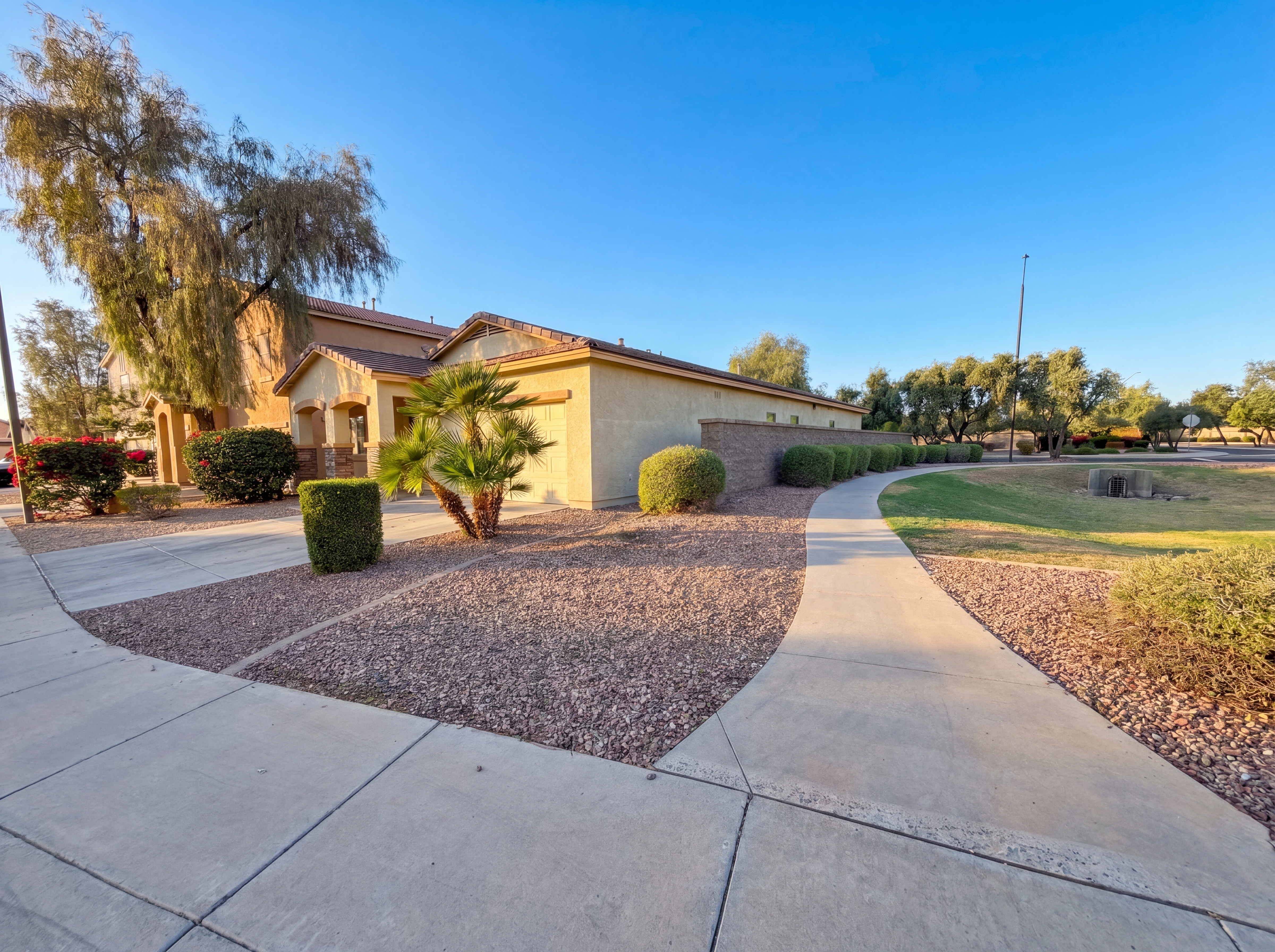 Photo 26 of 29 of 16148 N 168th Ln, Surprise, AZ