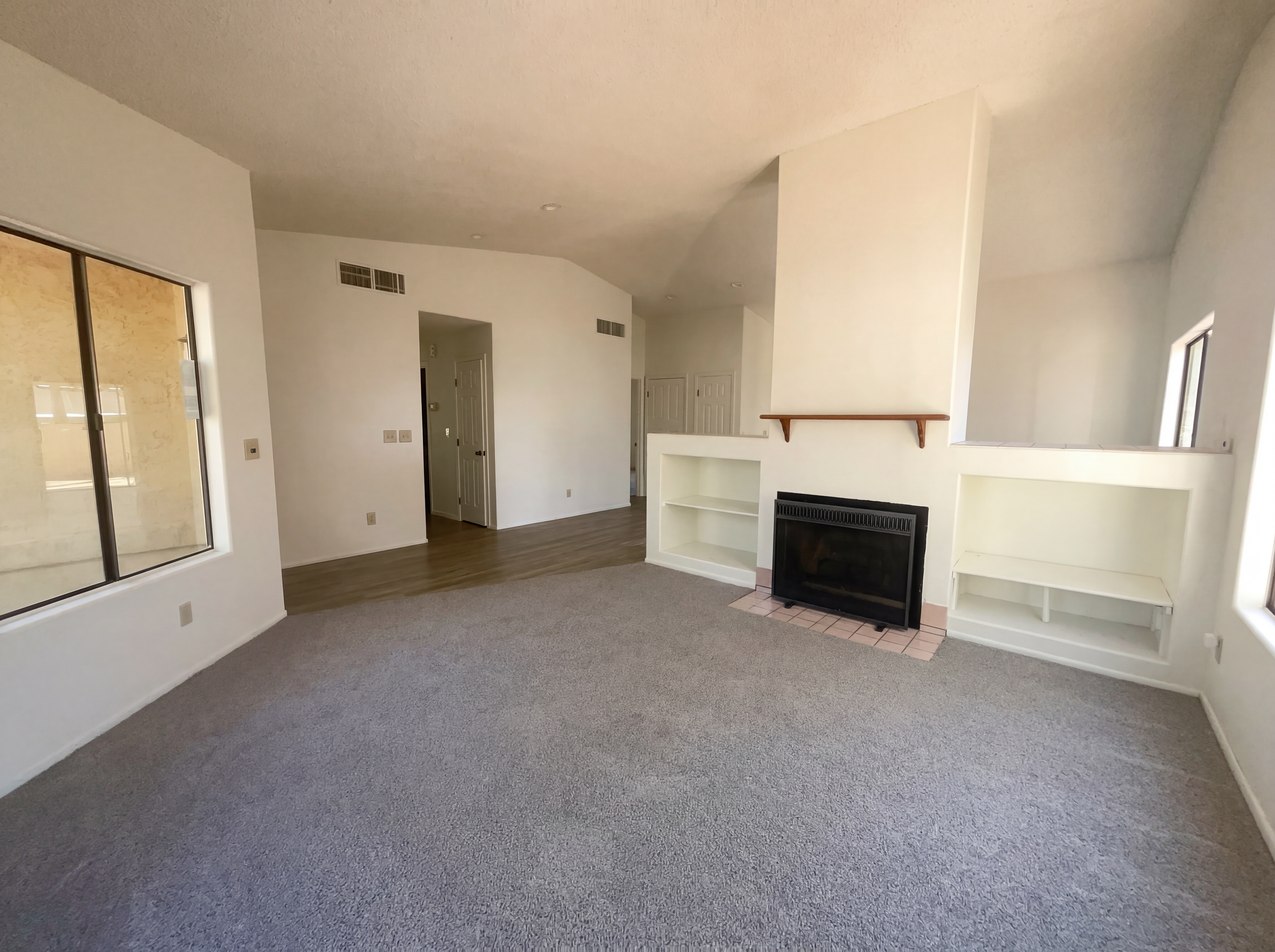 Photo 3 of 20 of 5141 W Aquamarine St, Tucson, AZ