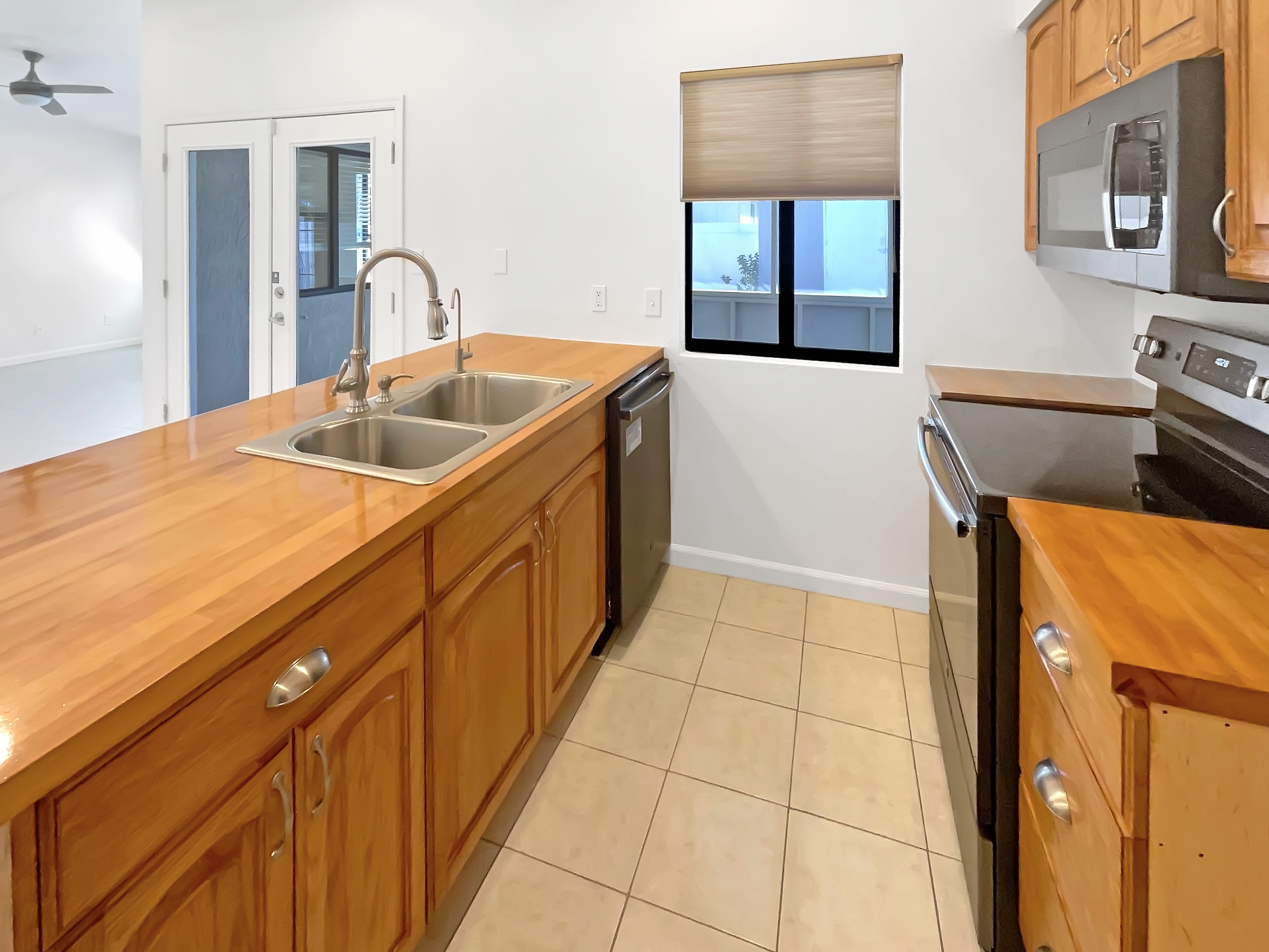 Photo 6 of 21 of 9678 N Sherbrooke St, Tucson, AZ
