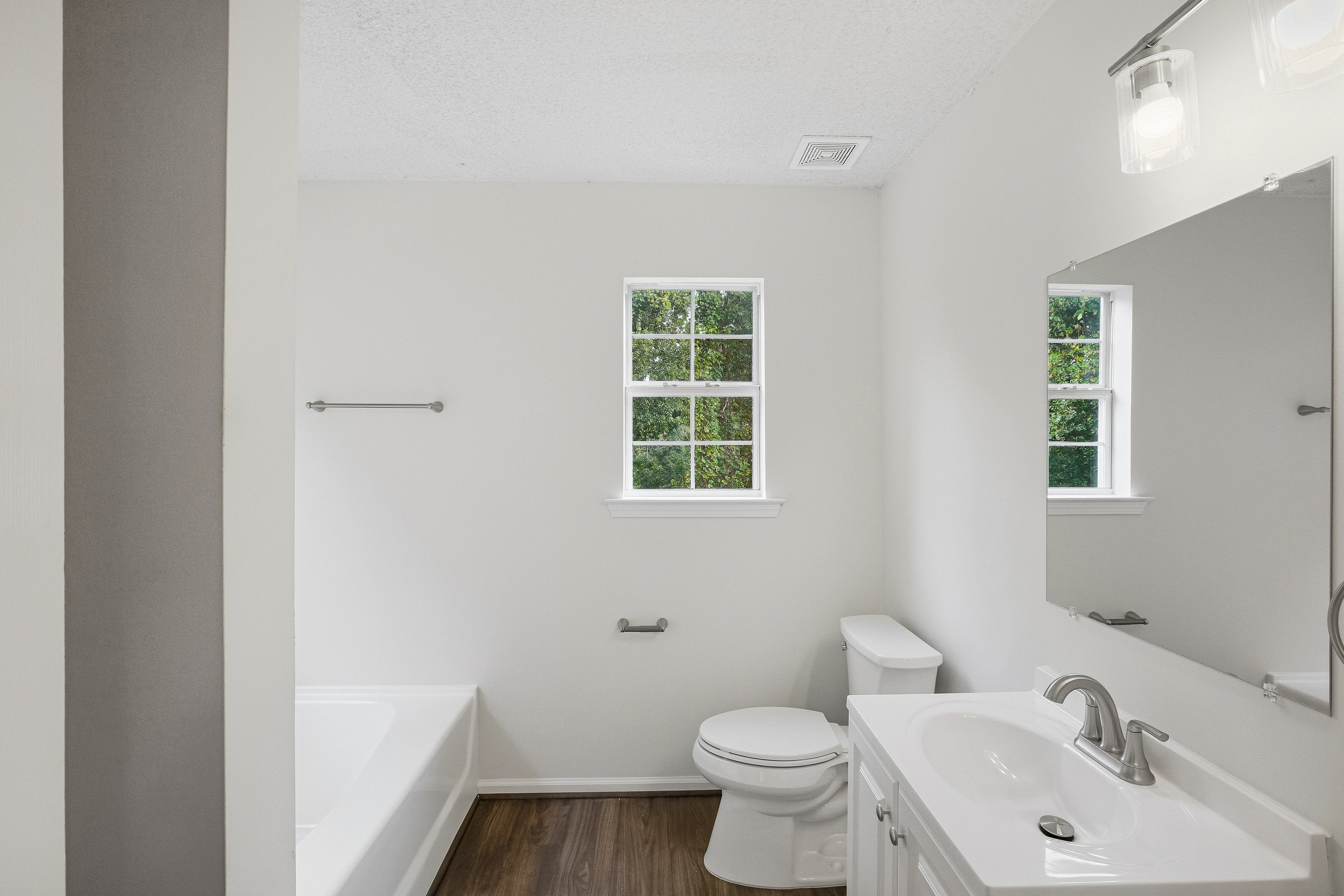 Photo 25 of 36 of 5129 Buchli Crest Ct, Lithonia, GA