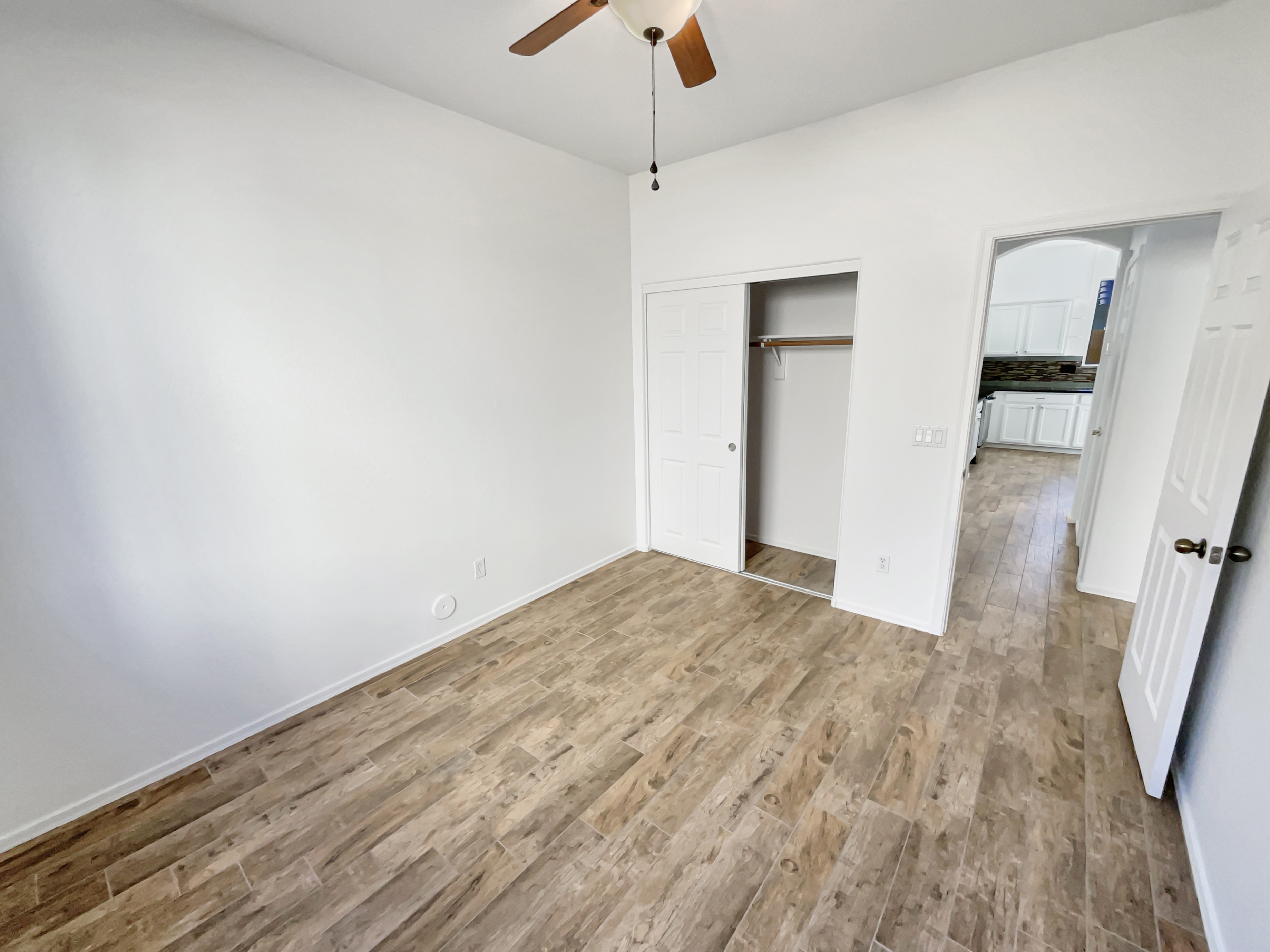 Photo 4 of 27 of 18184 W Desert Blossom Dr, Goodyear, AZ