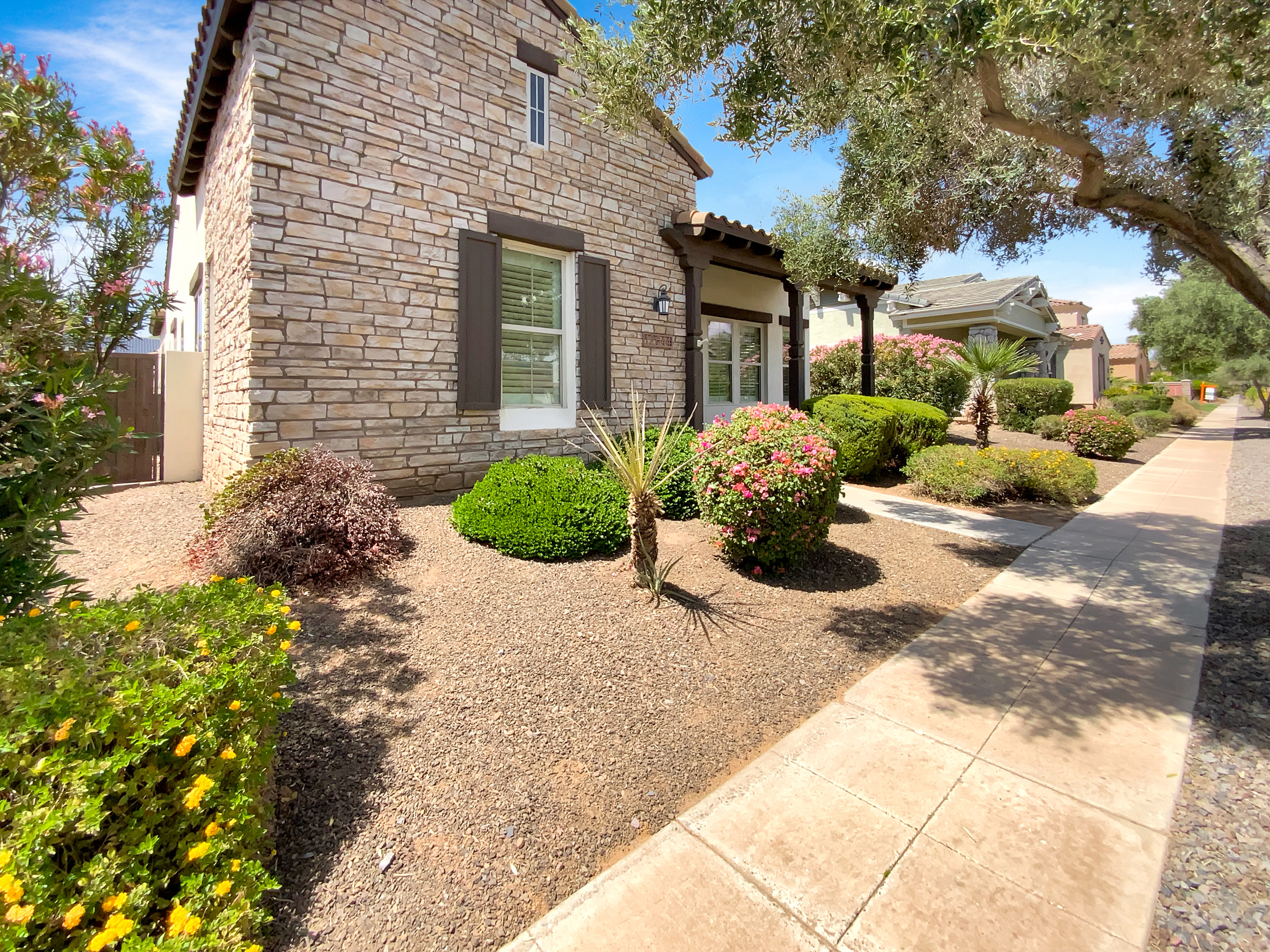Photo 9 of 27 of 12644 N 152nd Ave, Surprise, AZ