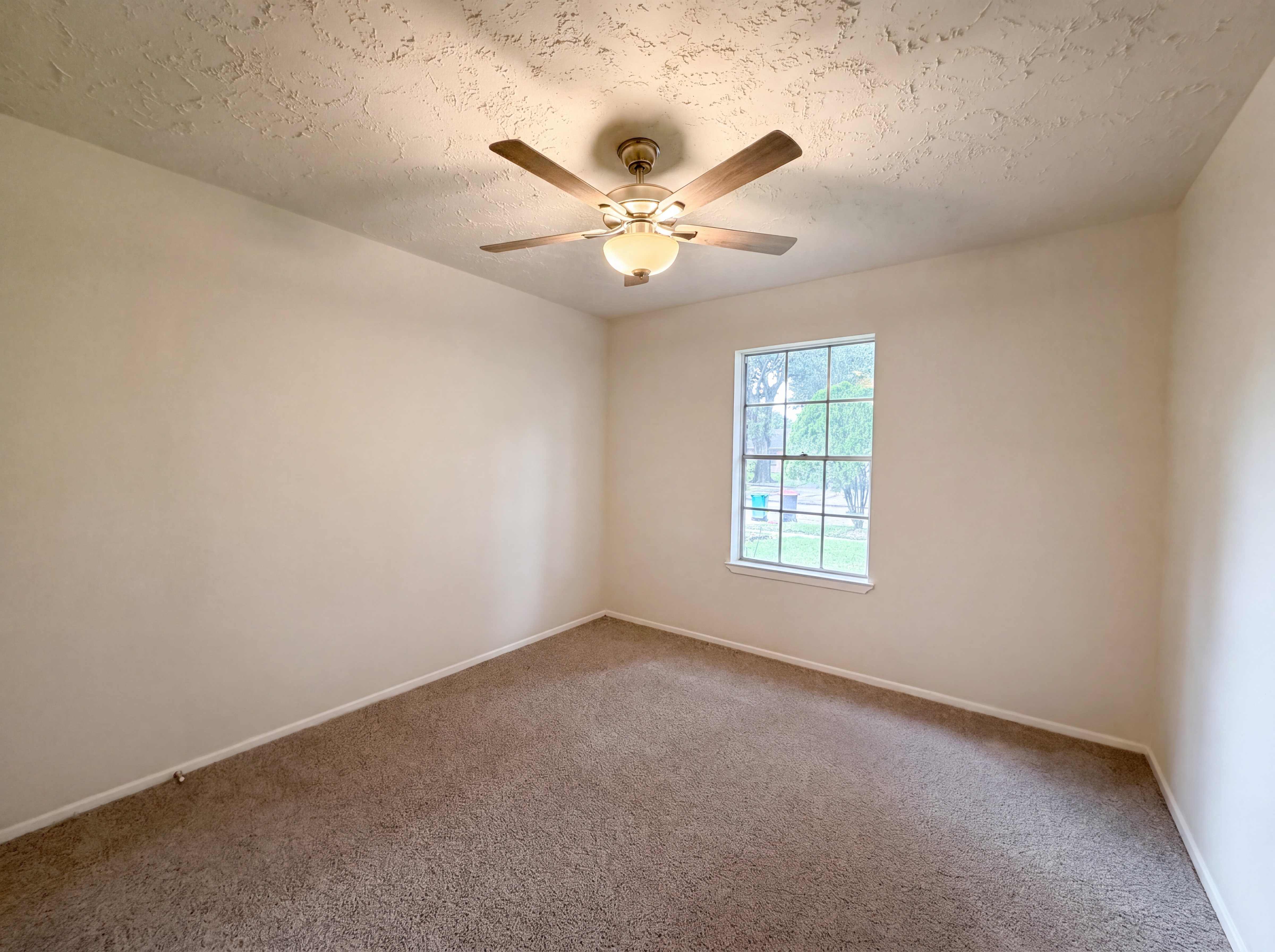 Photo 11 of 17 of 23922 Pepperrell Place St, Katy, TX