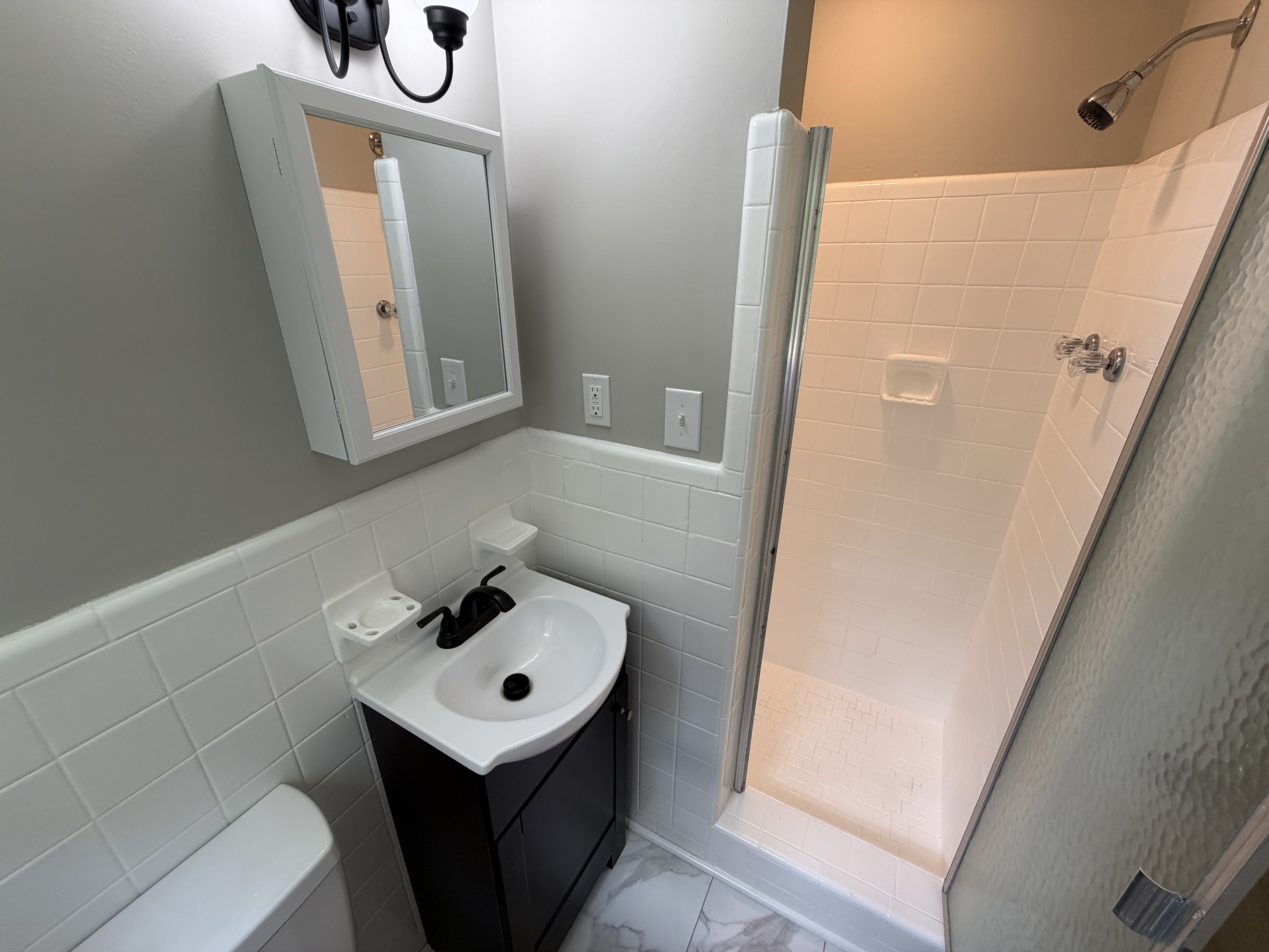 Photo 19 of 23 of 8519 Denbur Dr, Charlotte, NC
