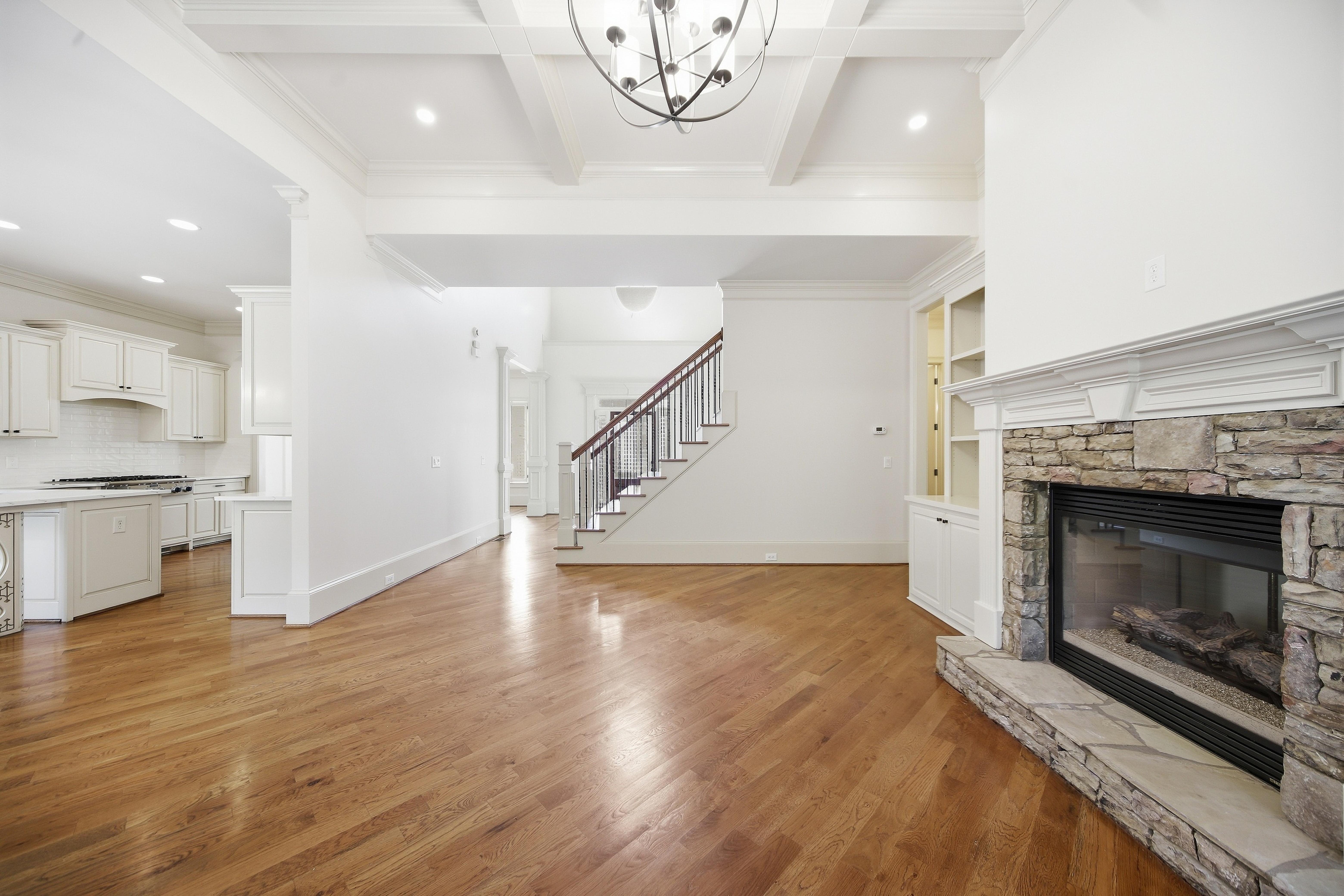Photo 13 of 52 of 3420 Camellia Ln, Suwanee, GA
