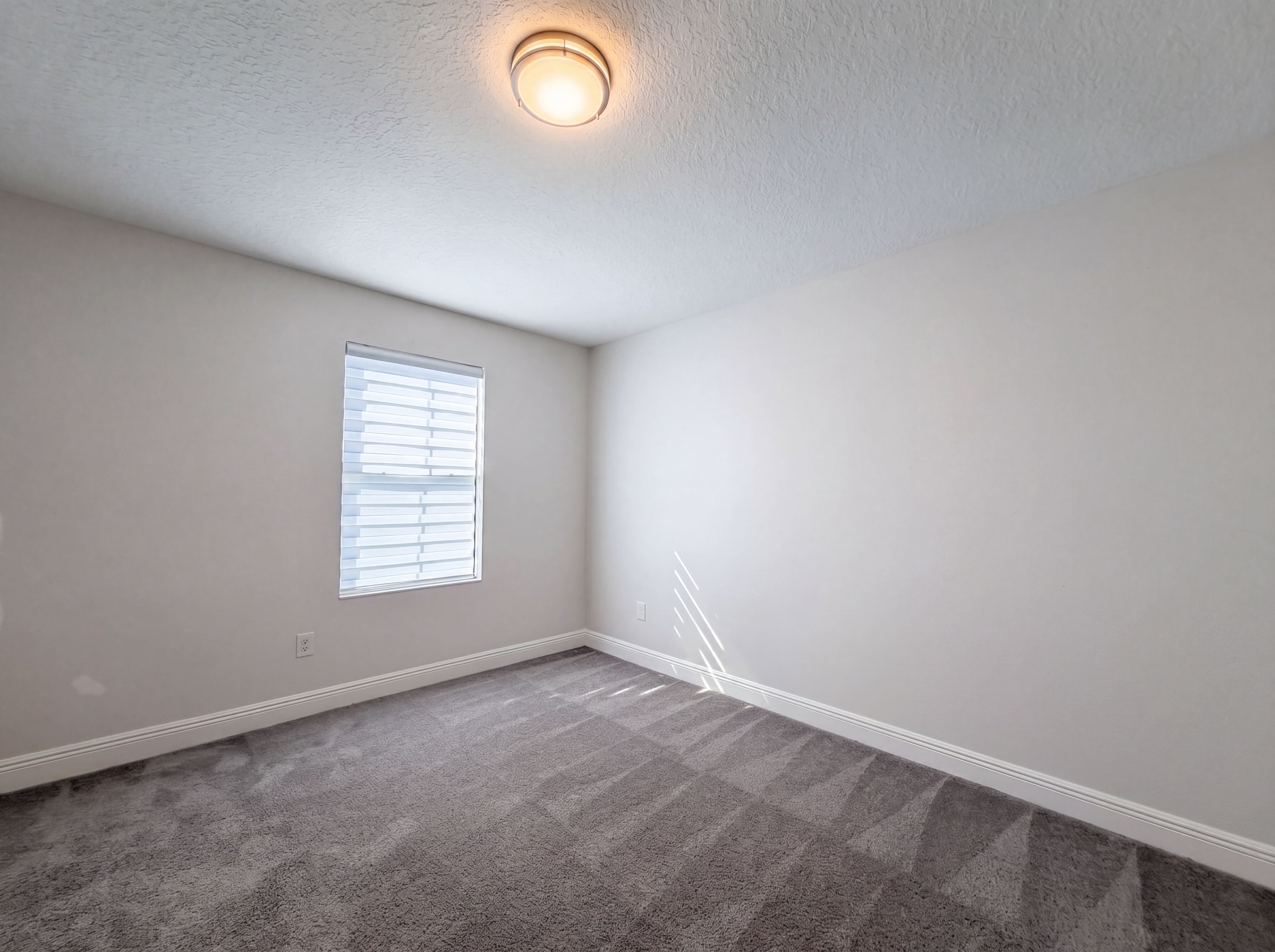 Photo 20 of 33 of 12643 Horseshoe Bend Dr, Lithia, FL