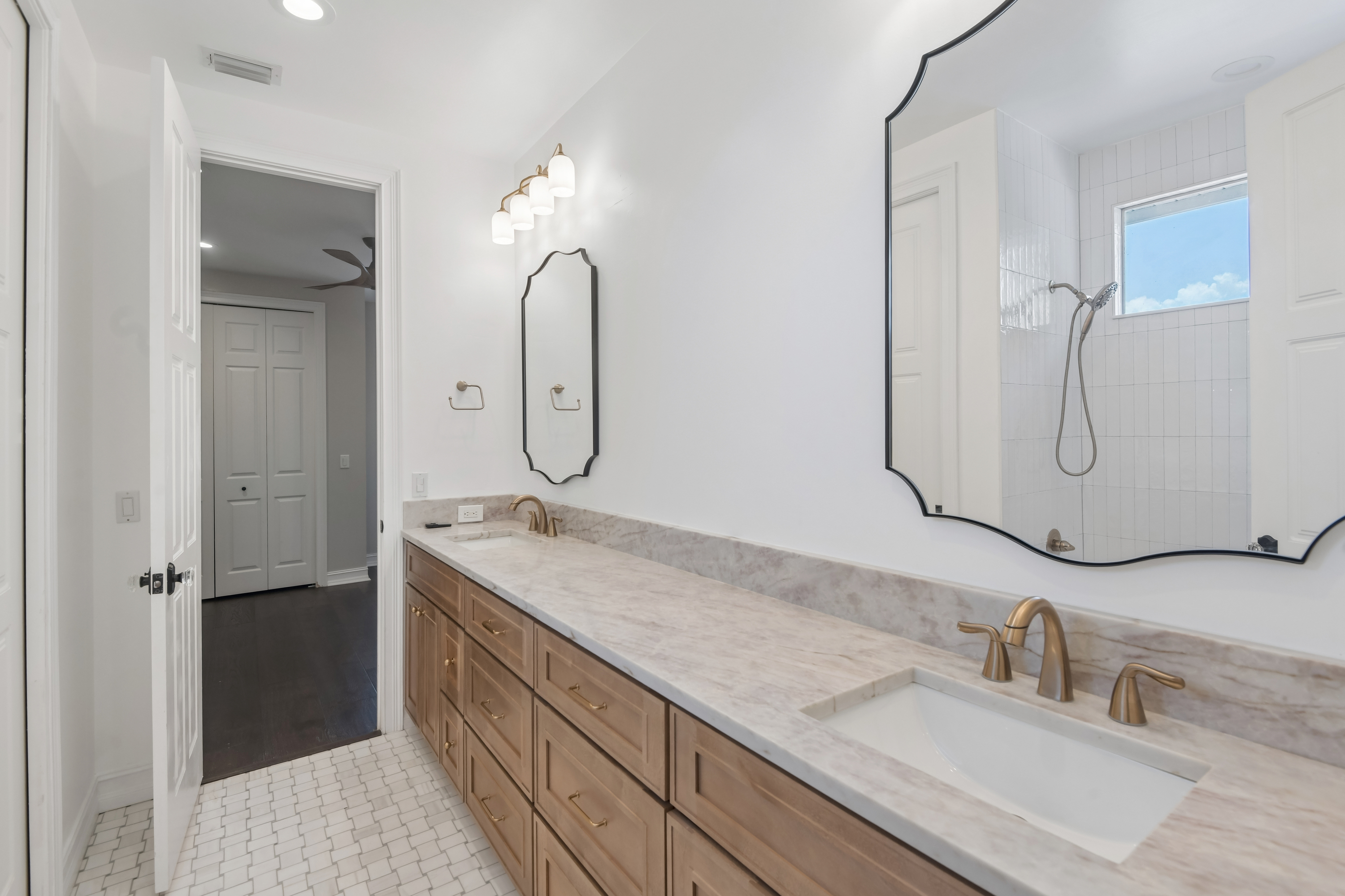 Photo 54 of 62 of 5105 W Neptune Way, Tampa, FL