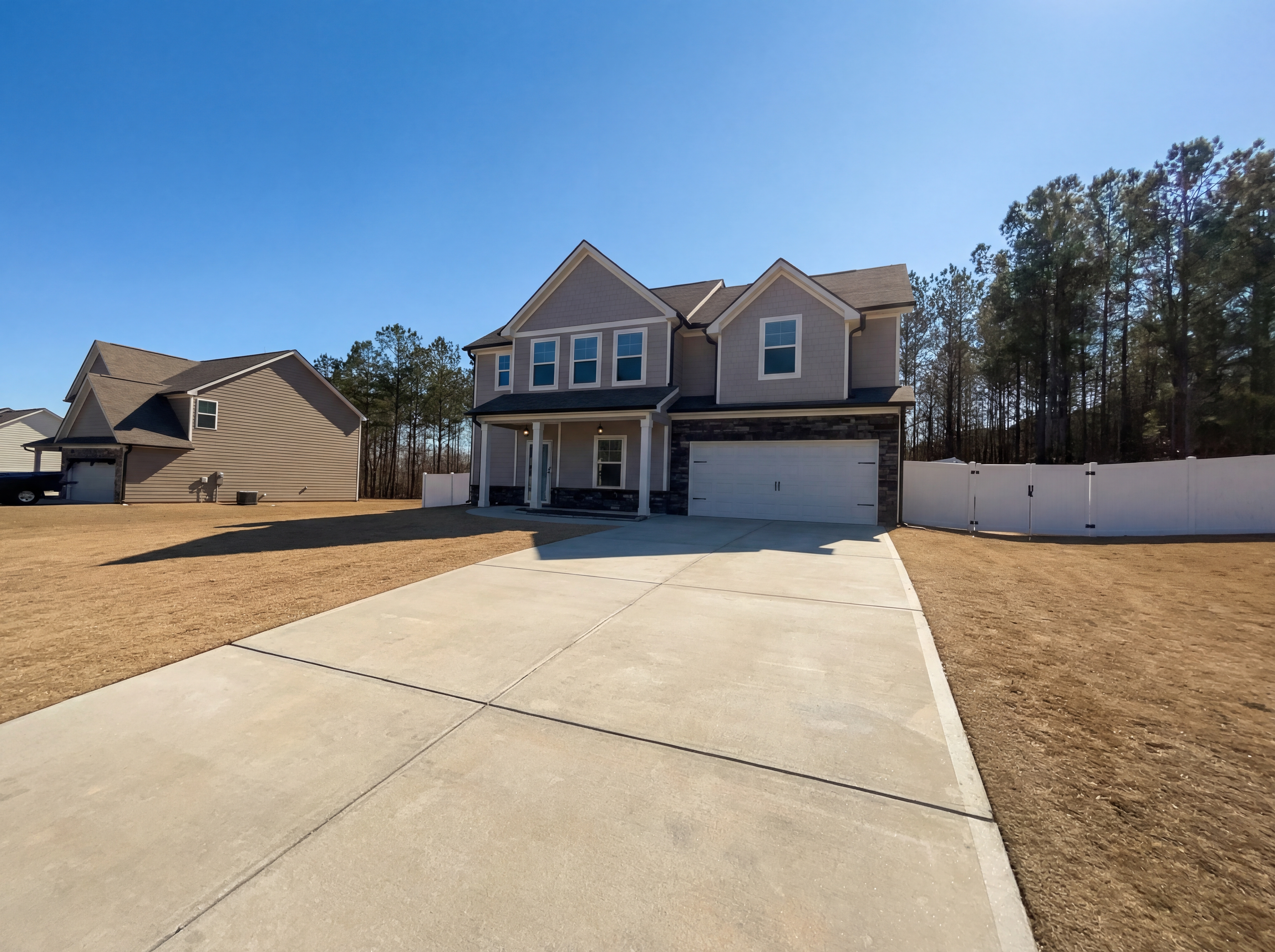 Photo 7 of 22 of 981 Fellowship Rd, Fairburn, GA