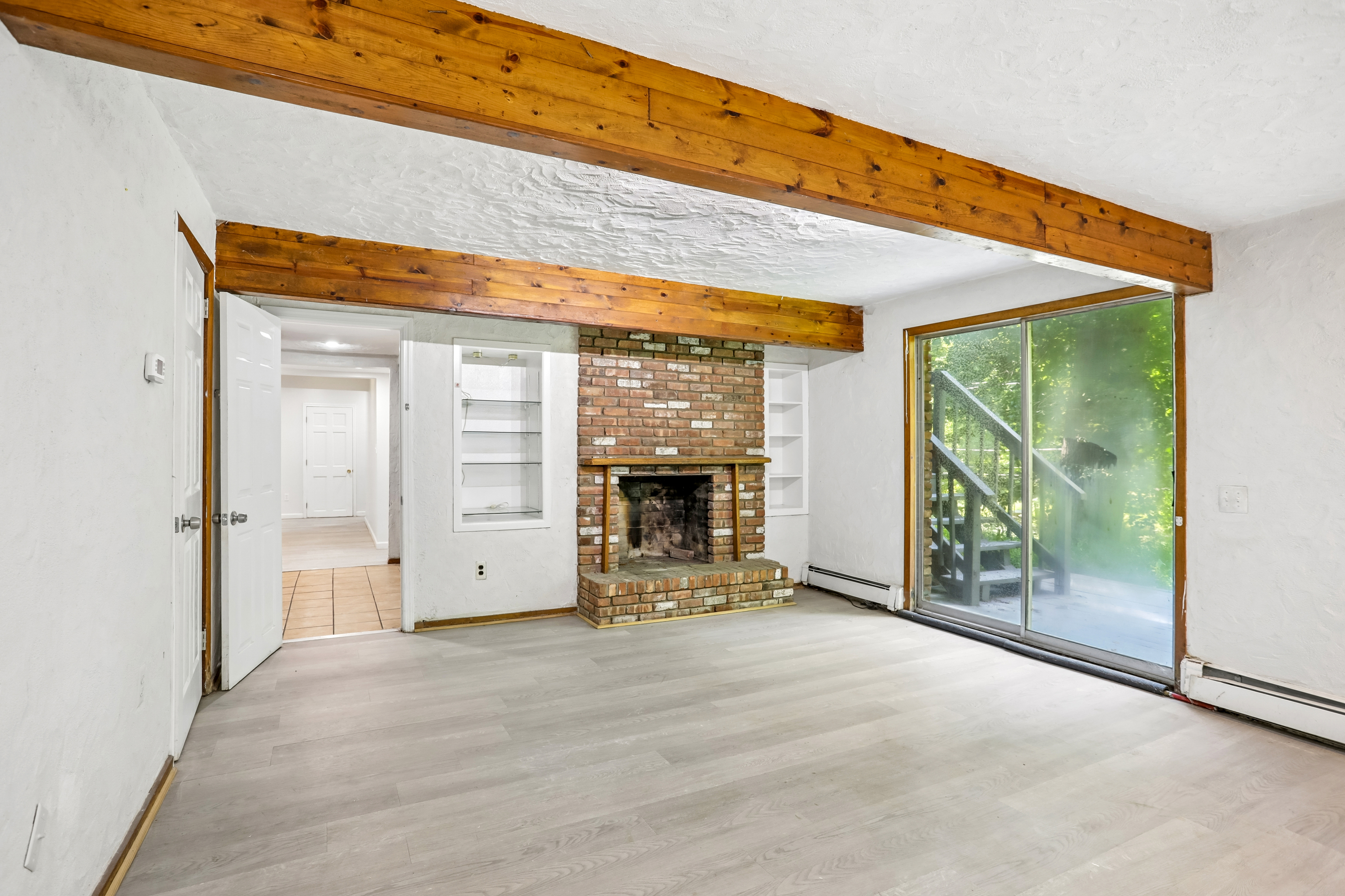 Photo 25 of 31 of 951 Haverstraw Rd, Suffern, NY