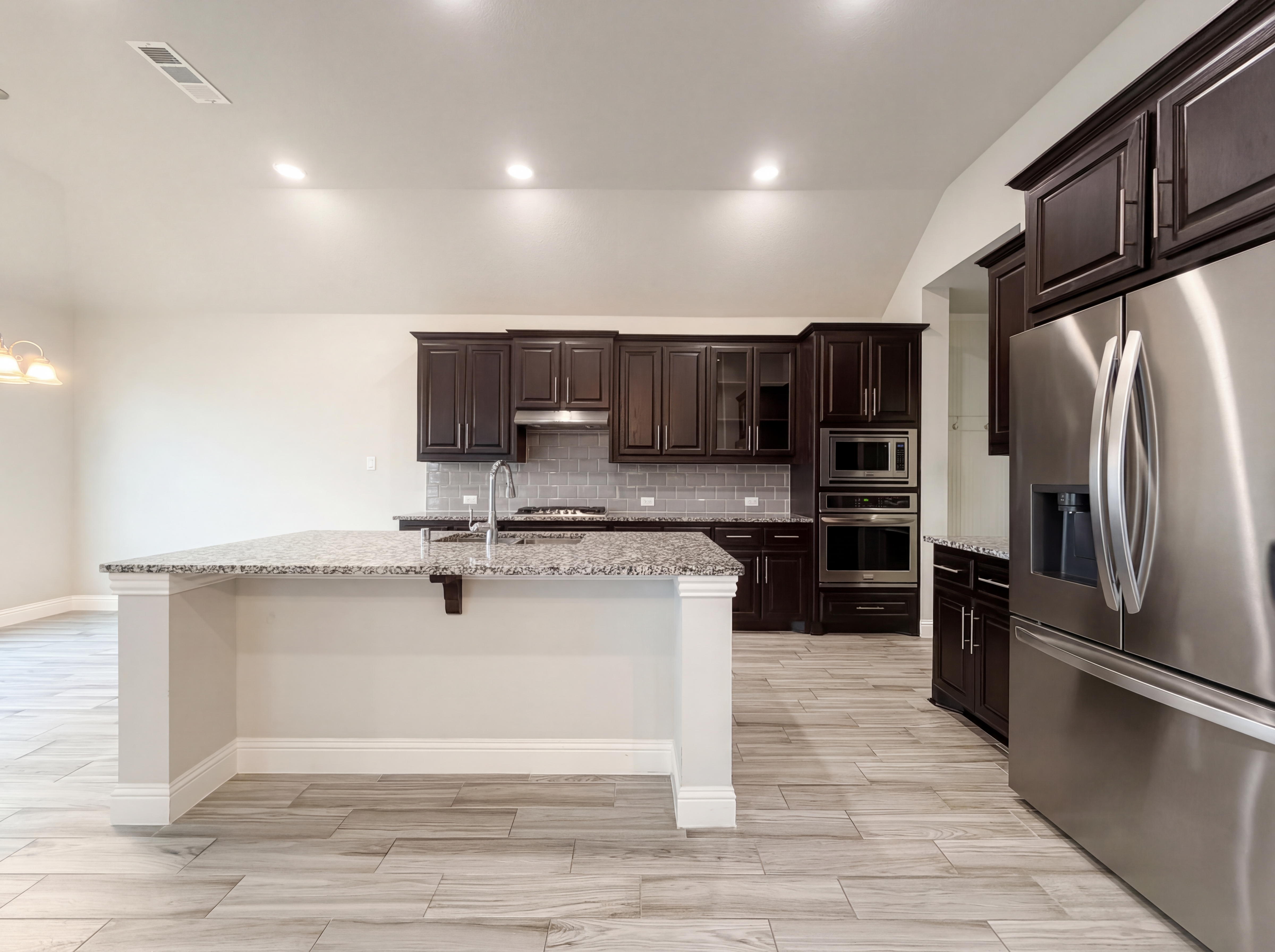 Photo 2 of 19 of 2613 Oak Blossom Dr, McKinney, TX