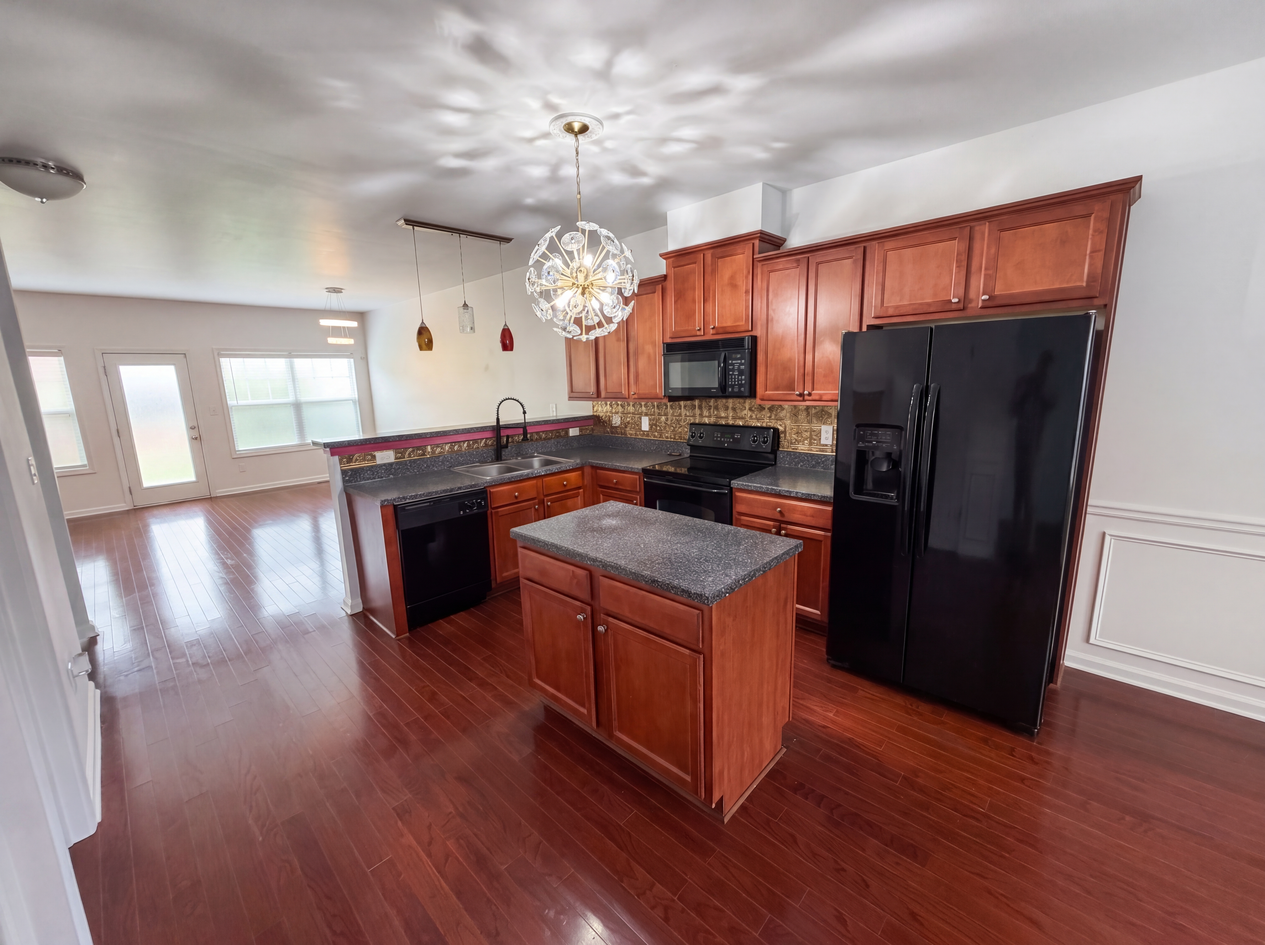 Photo 2 of 44 of 2102 Tidal Cv, Lawrenceville, GA