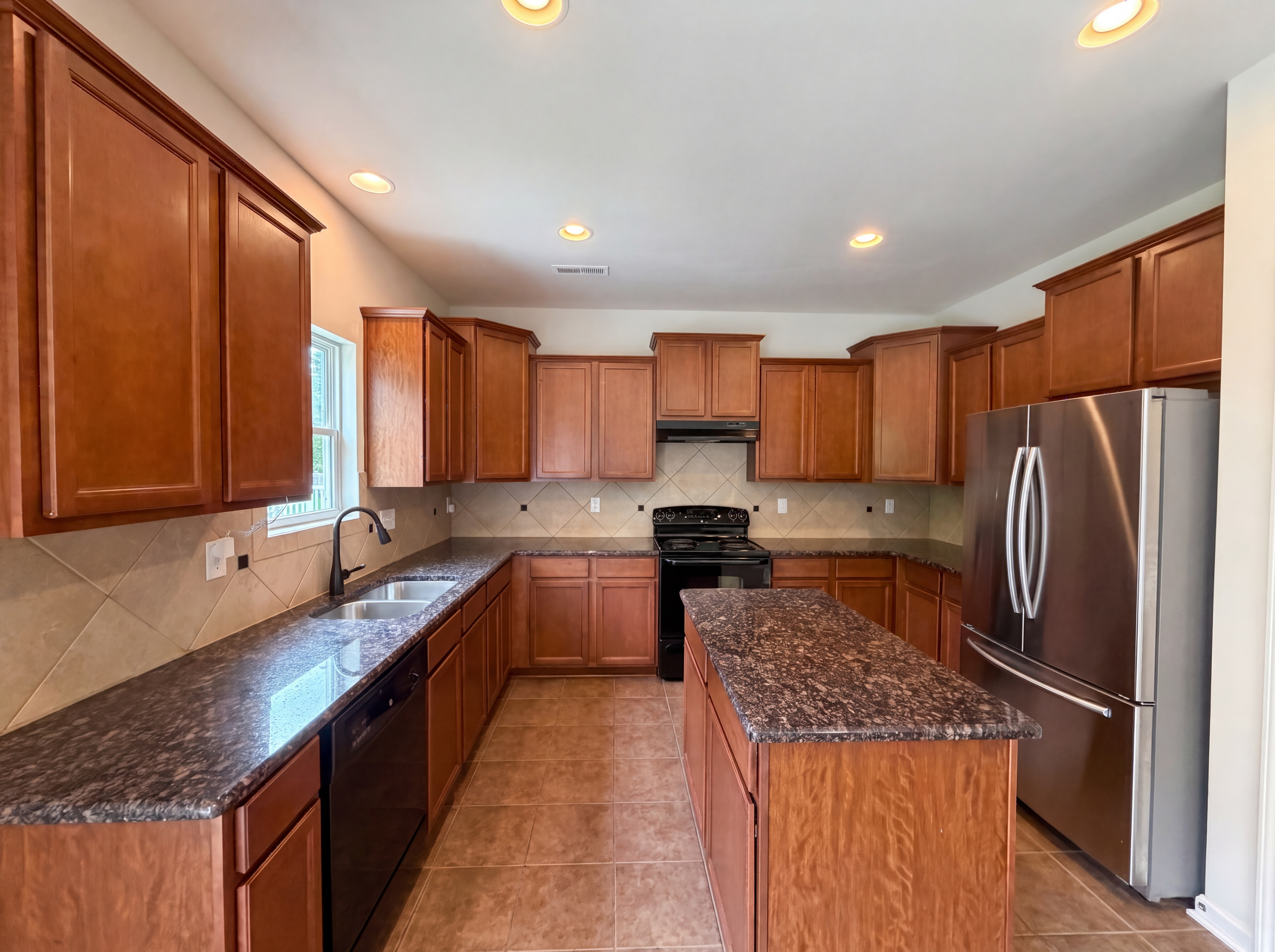 Photo 2 of 17 of 3207 Ringtail Ln, Charlotte, NC